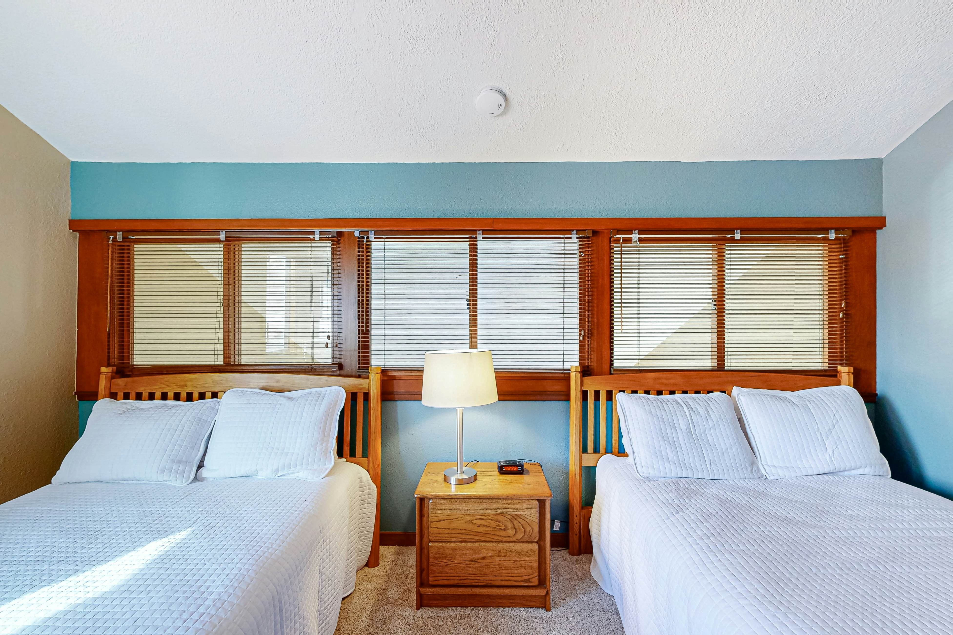 Lake Chelan Shores - Sunset Condo #13-4