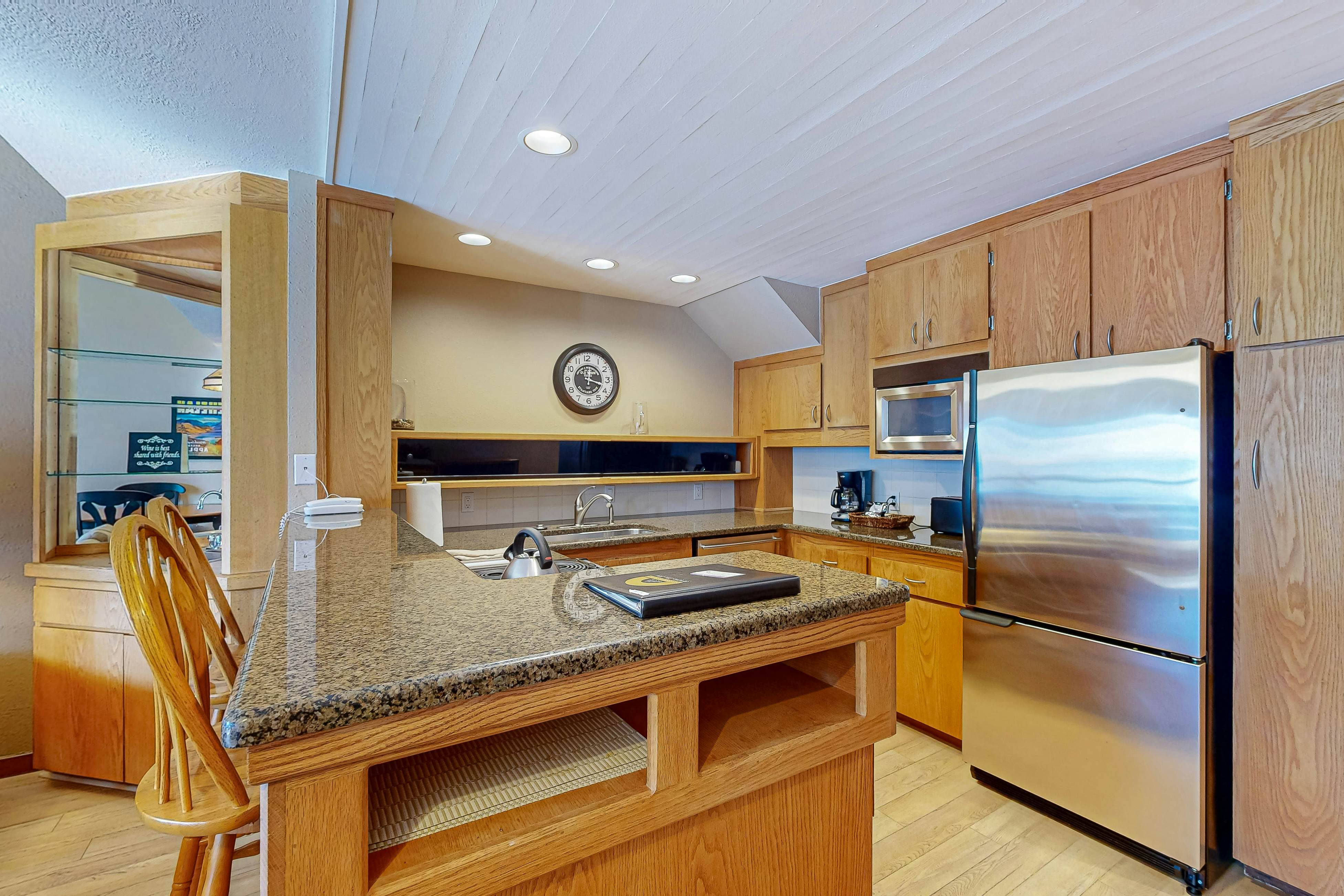 Lake Chelan Shores - Sunset Condo #13-4