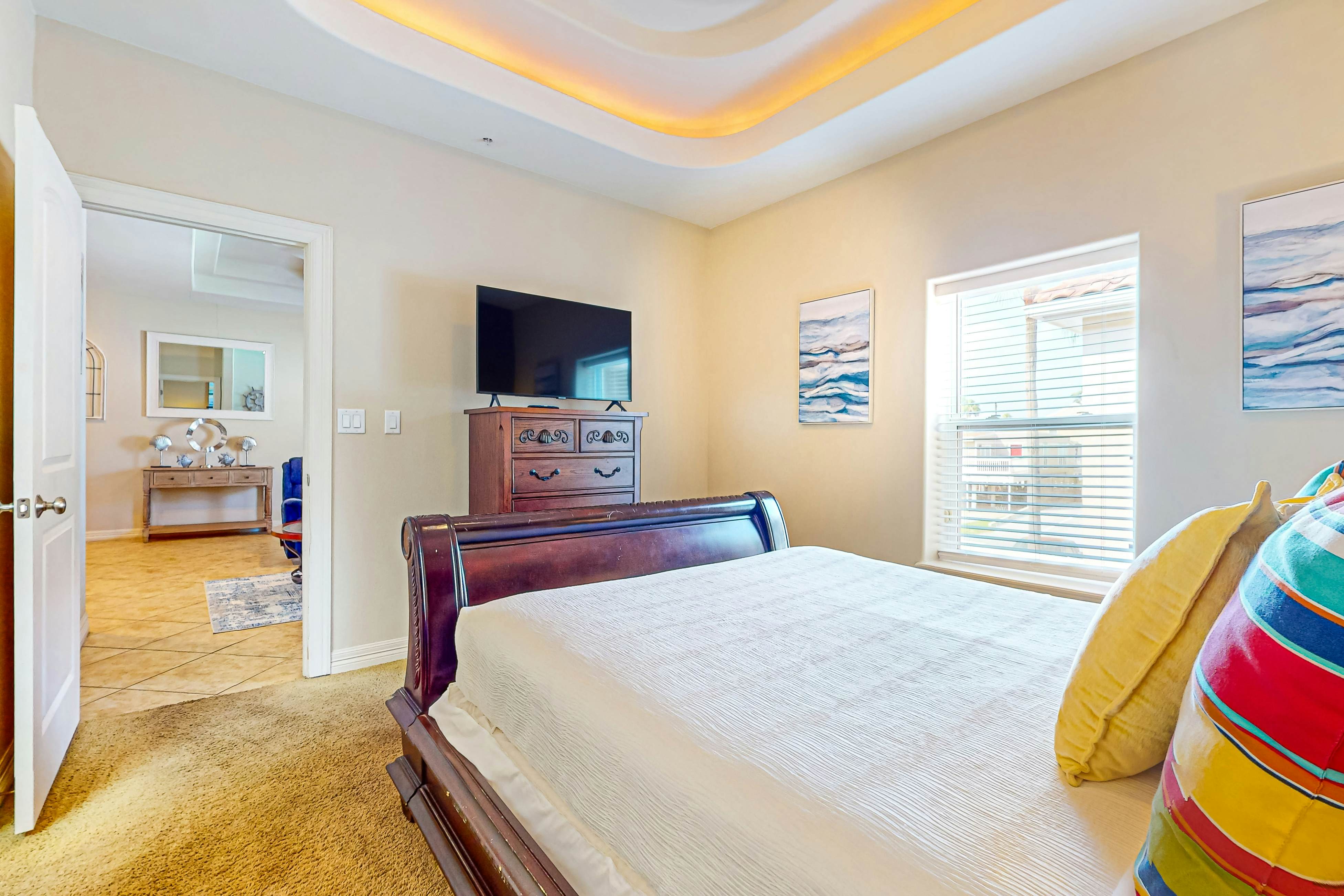 Sea Glass Condominiums 9