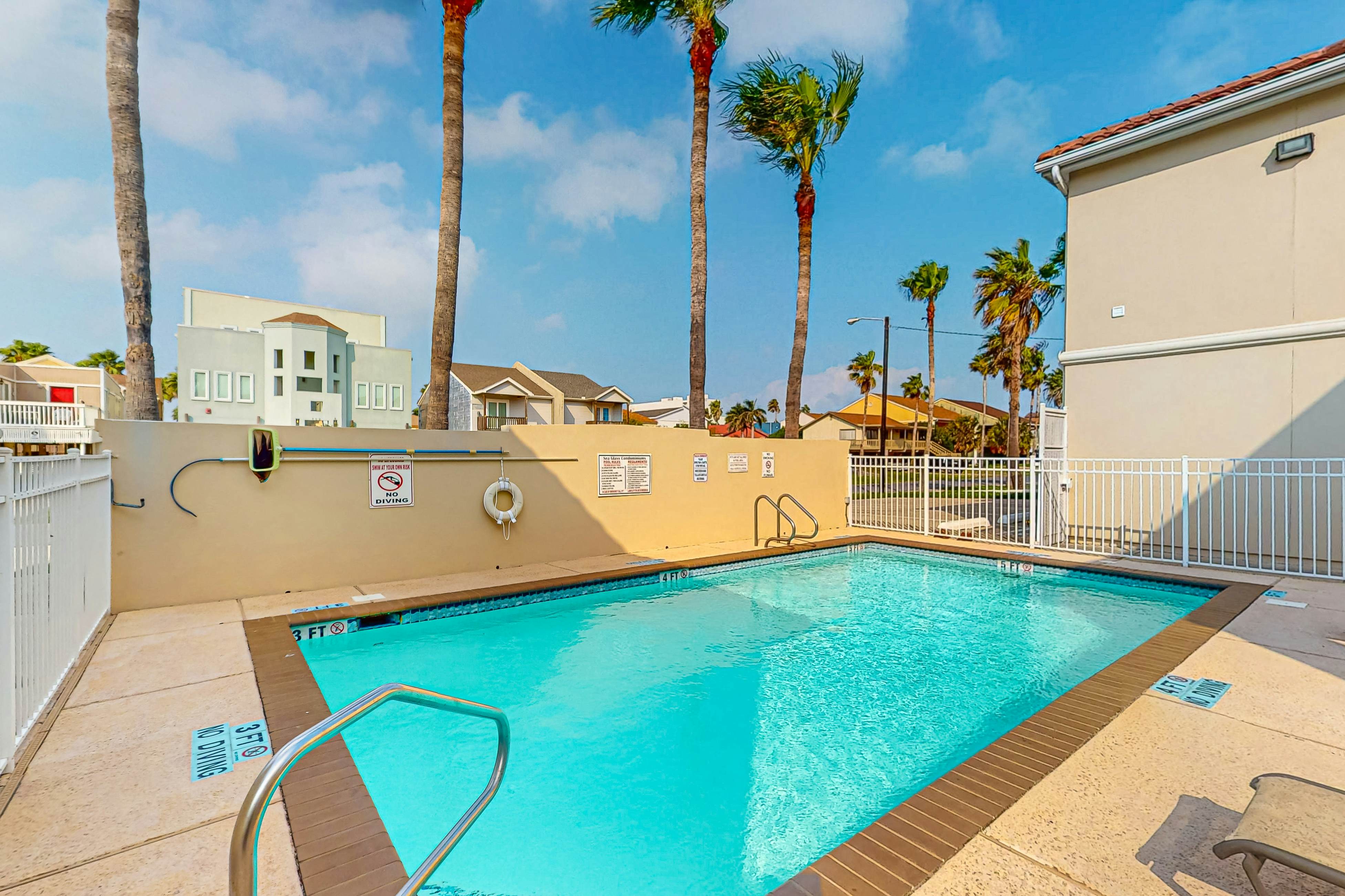 Sea Glass Condominiums 9