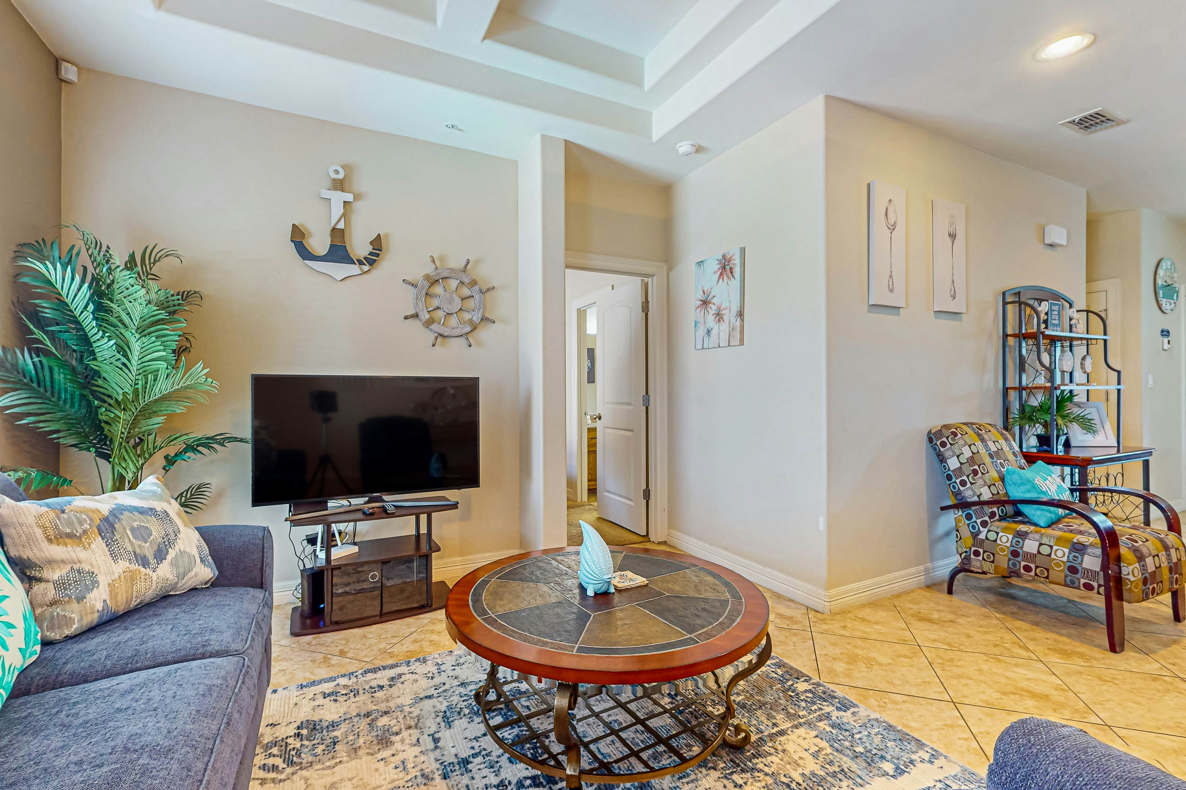 Sea Glass Condominiums 9