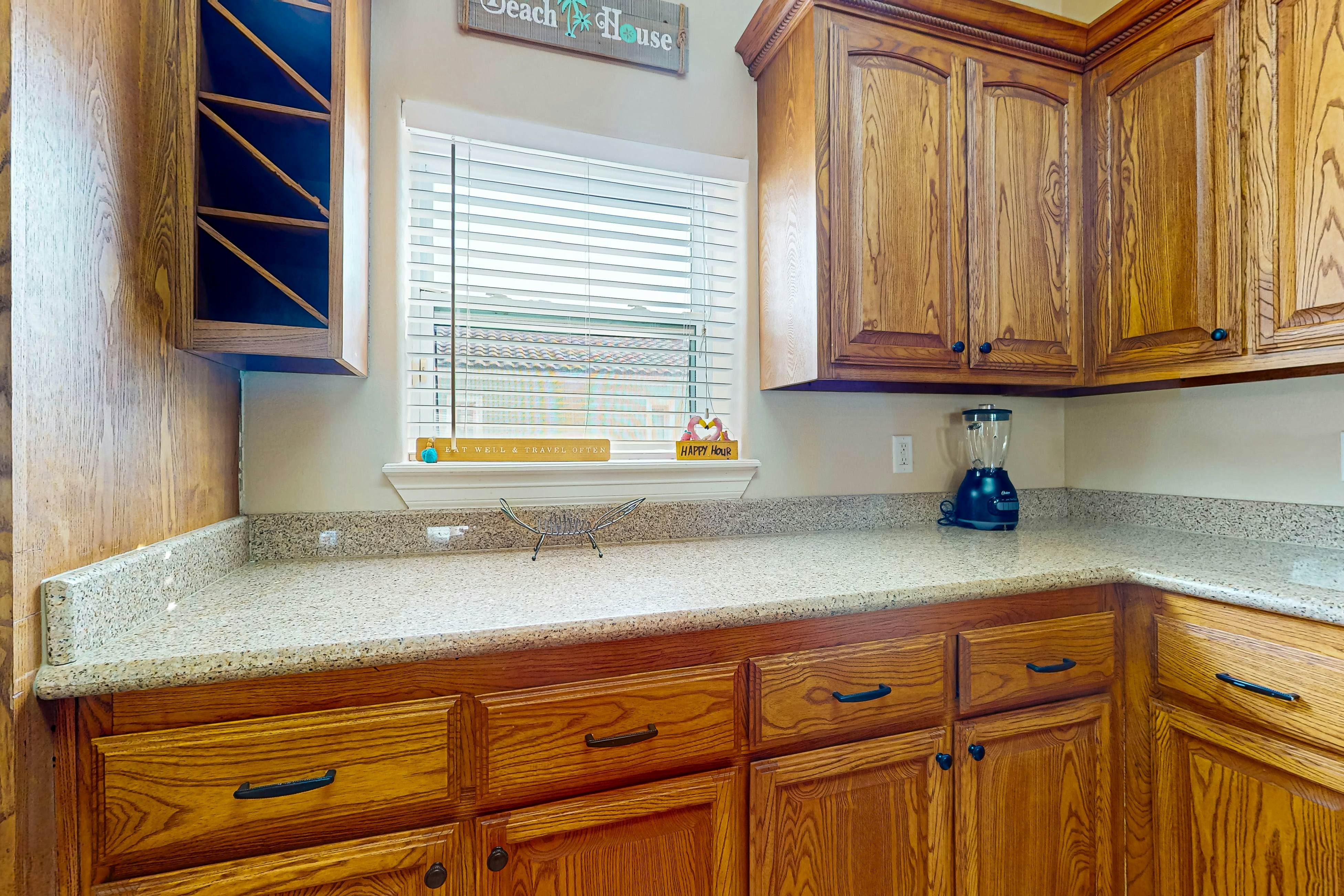 Sea Glass Condominiums 9