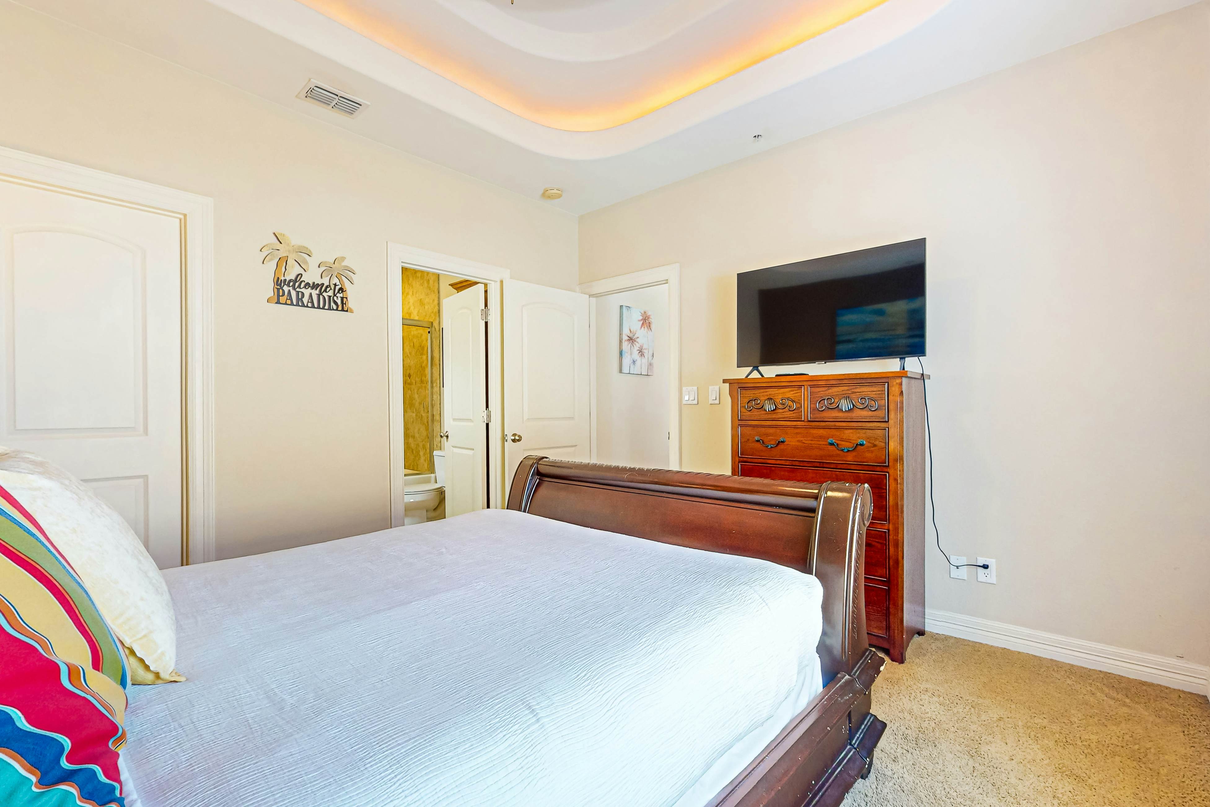 Sea Glass Condominiums 9