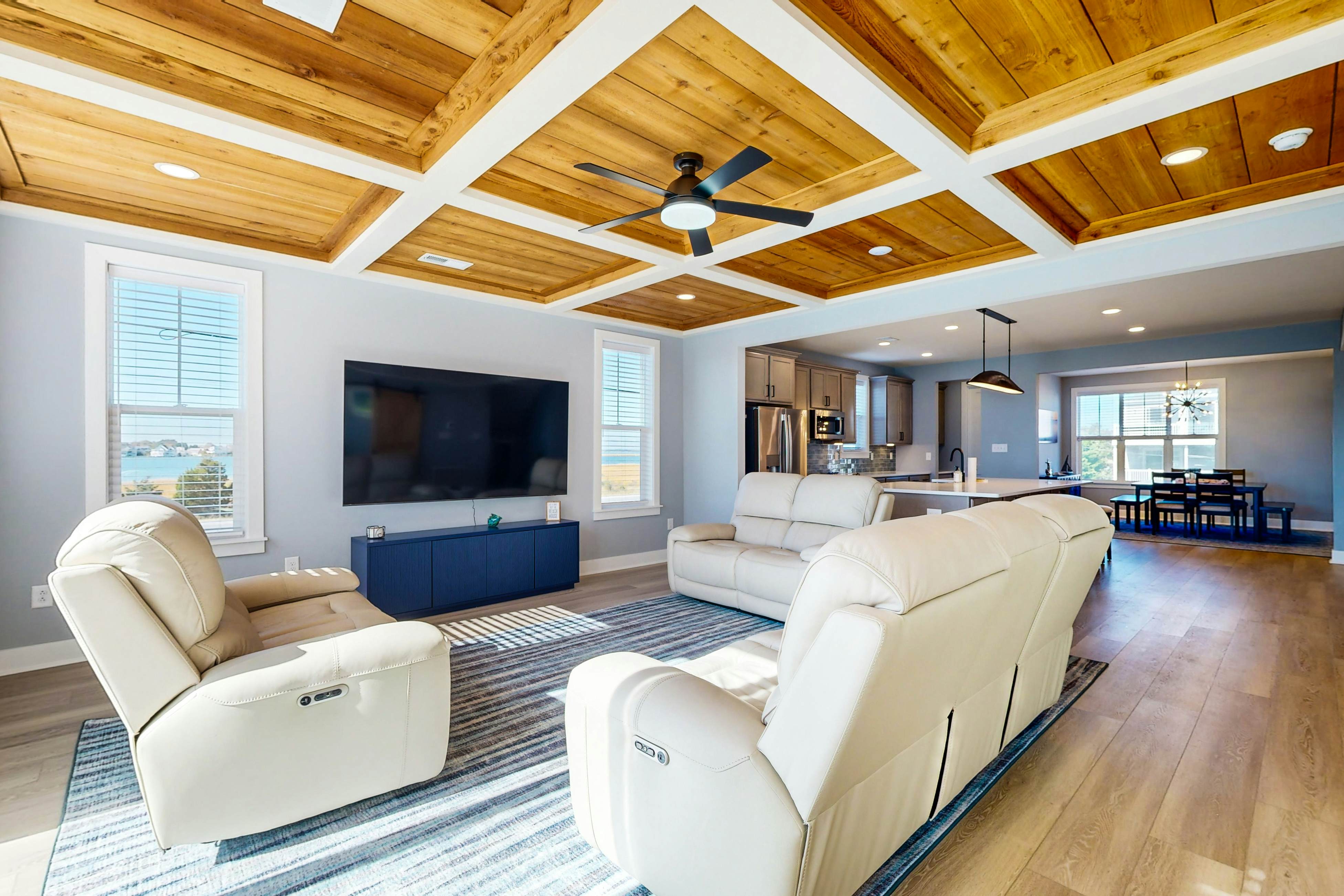 Tower Shores - Sunshine Daydream - 39546 Admiral Road