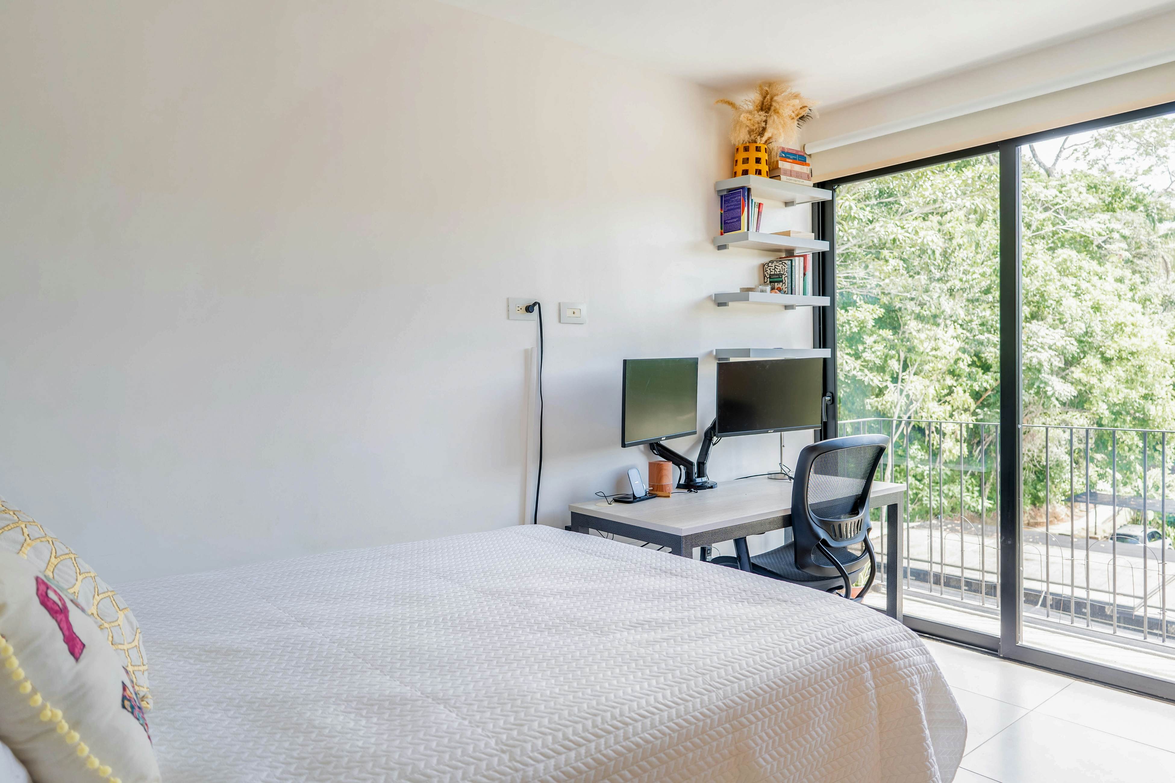 Mistico Serenity Shores at Nautilus