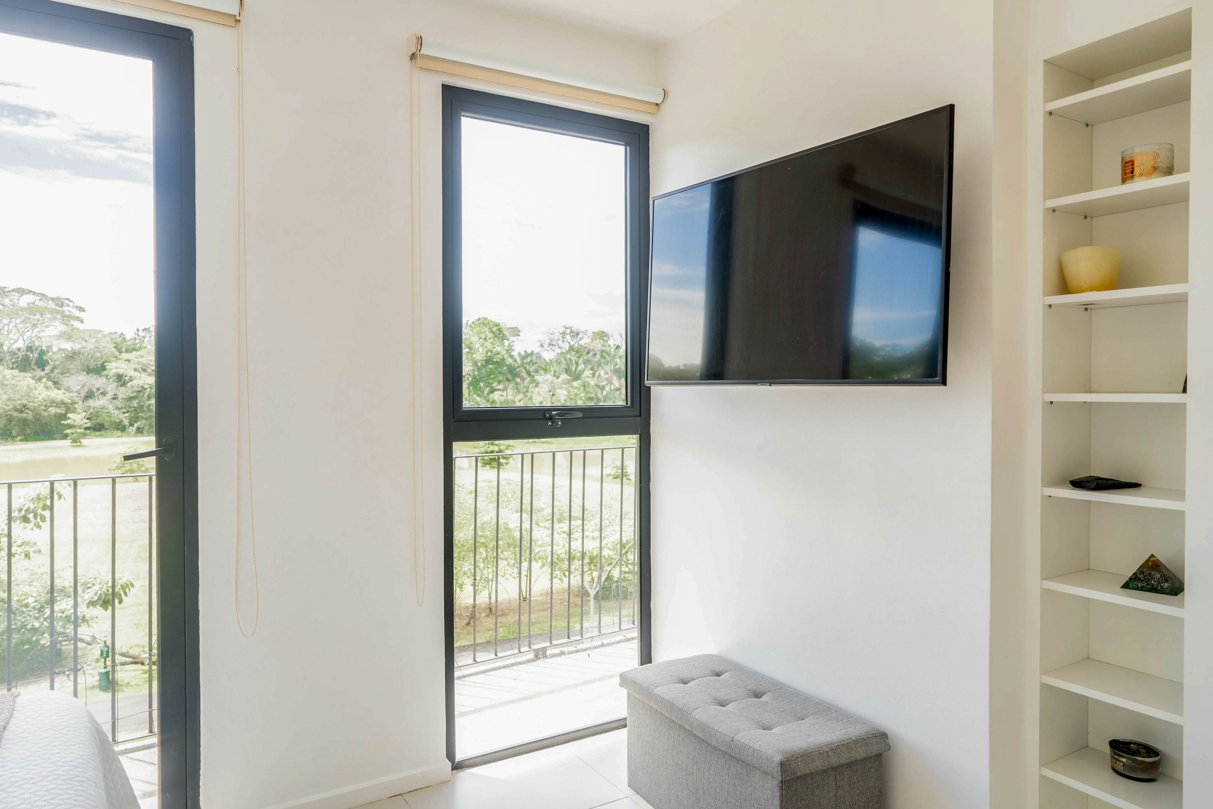 Mistico Serenity Shores at Nautilus