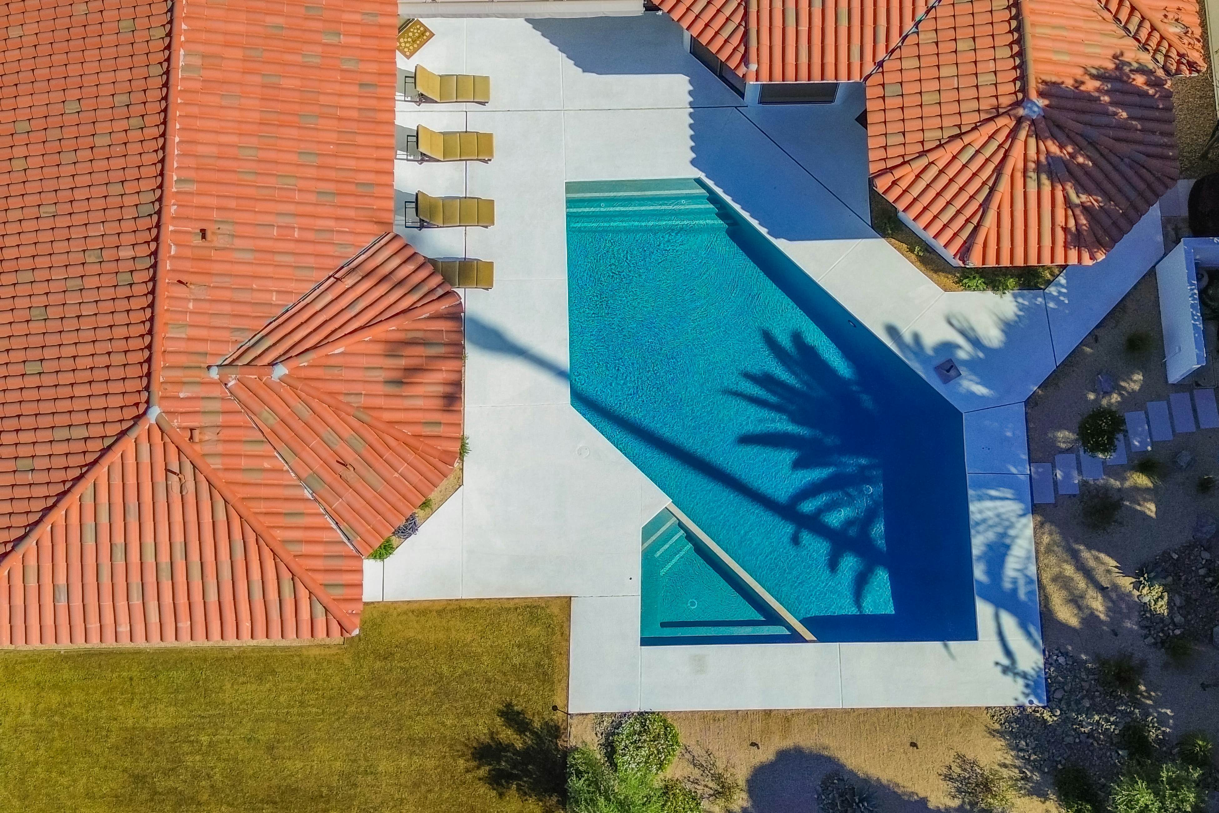 Escape to Paradise Valley 