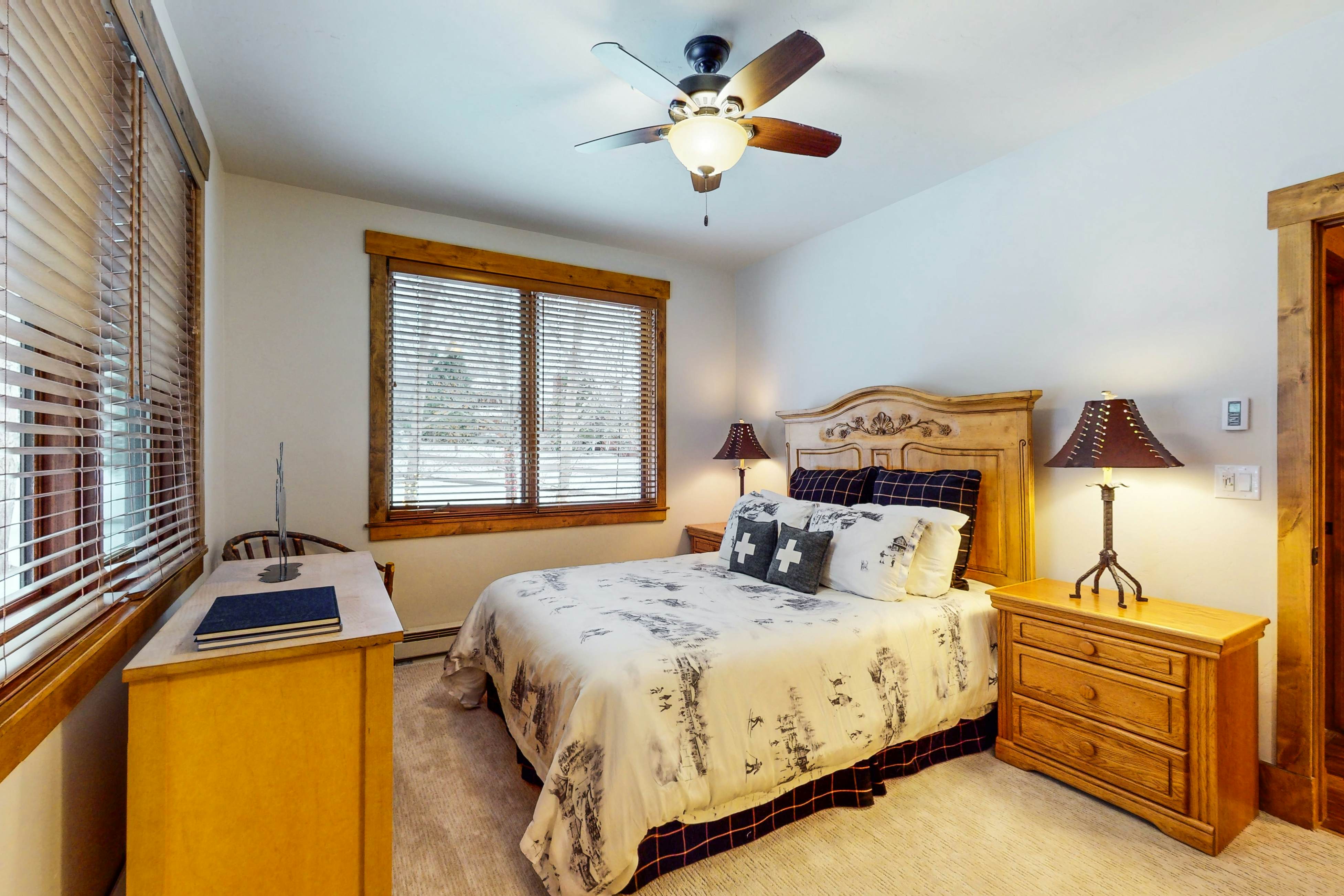 Champagne Lodge 3208