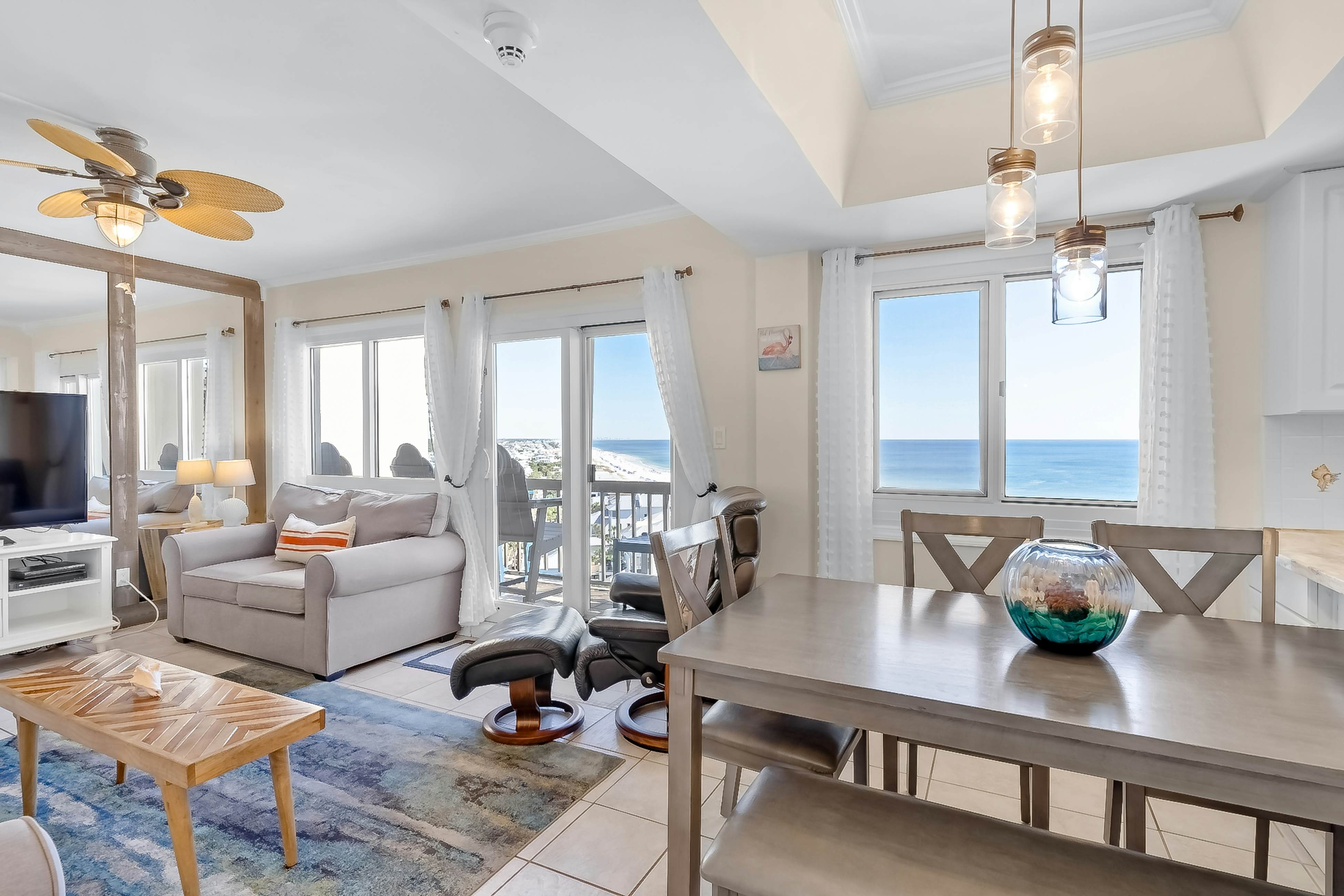 Pinnacle Port- Penthouse 8