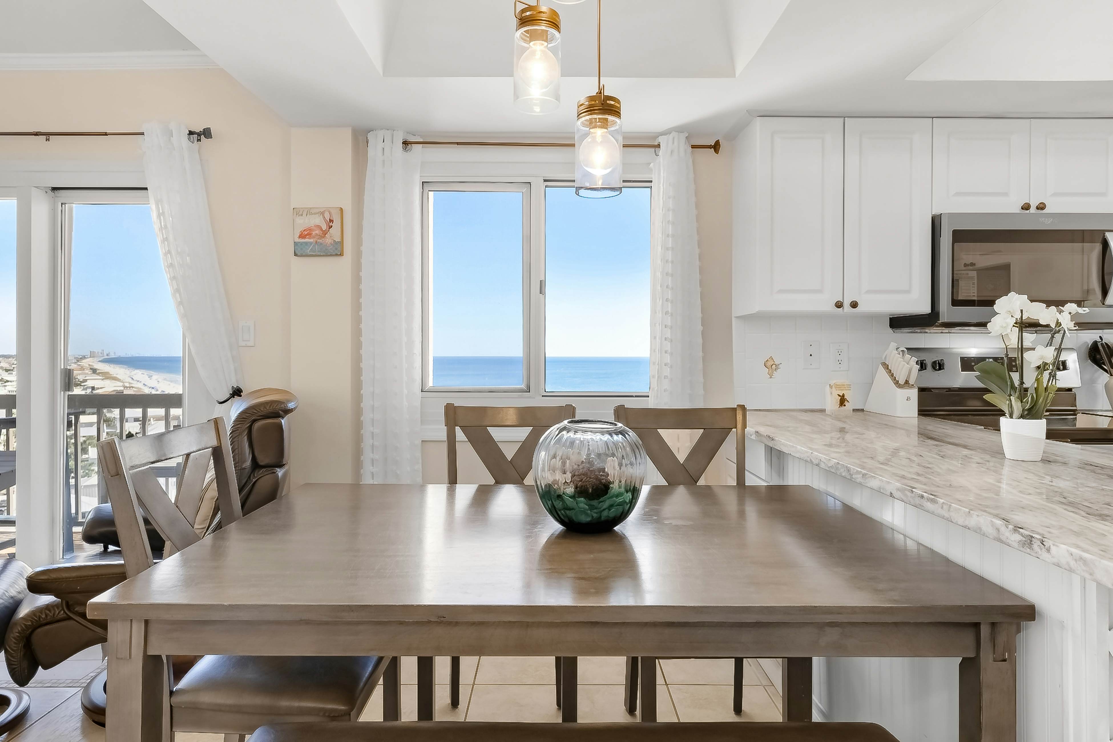 Pinnacle Port- Penthouse 8