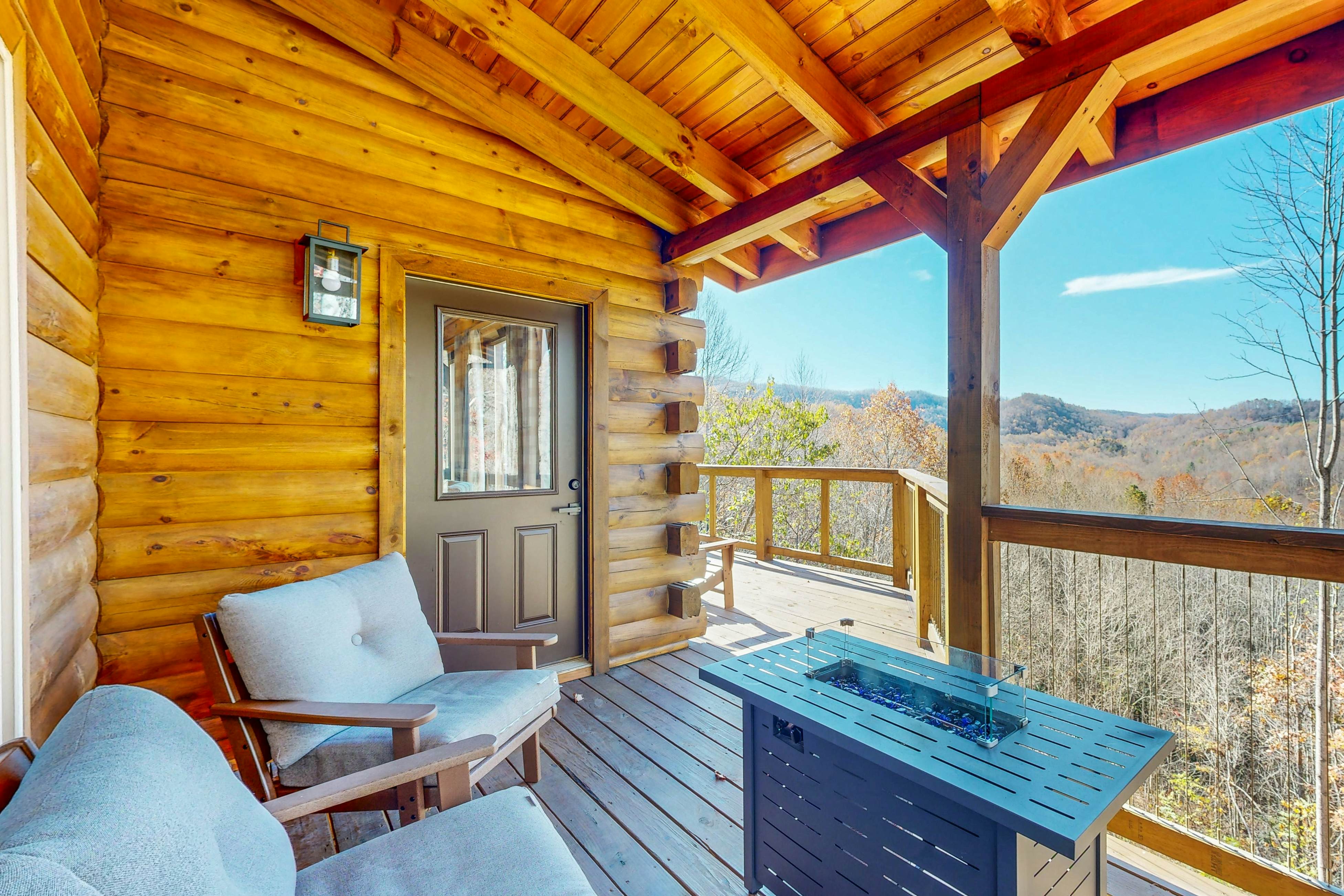 Sunset Mountain Lodge 