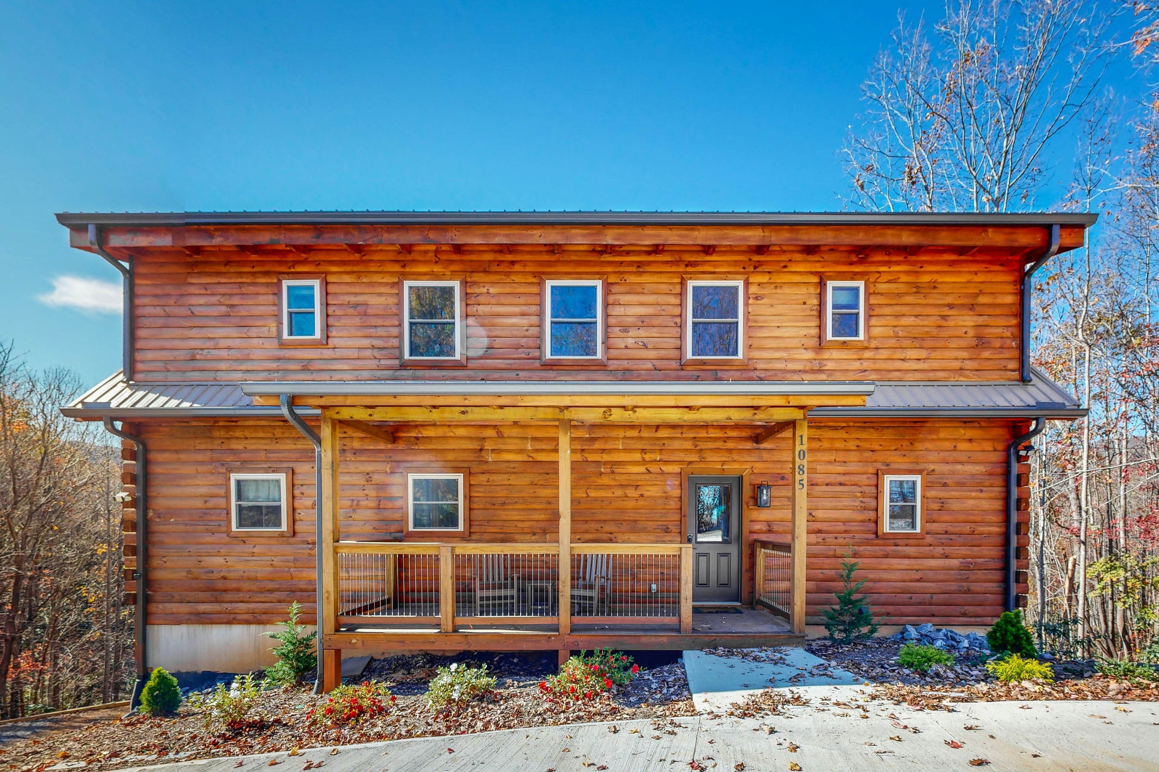 Sunset Mountain Lodge 