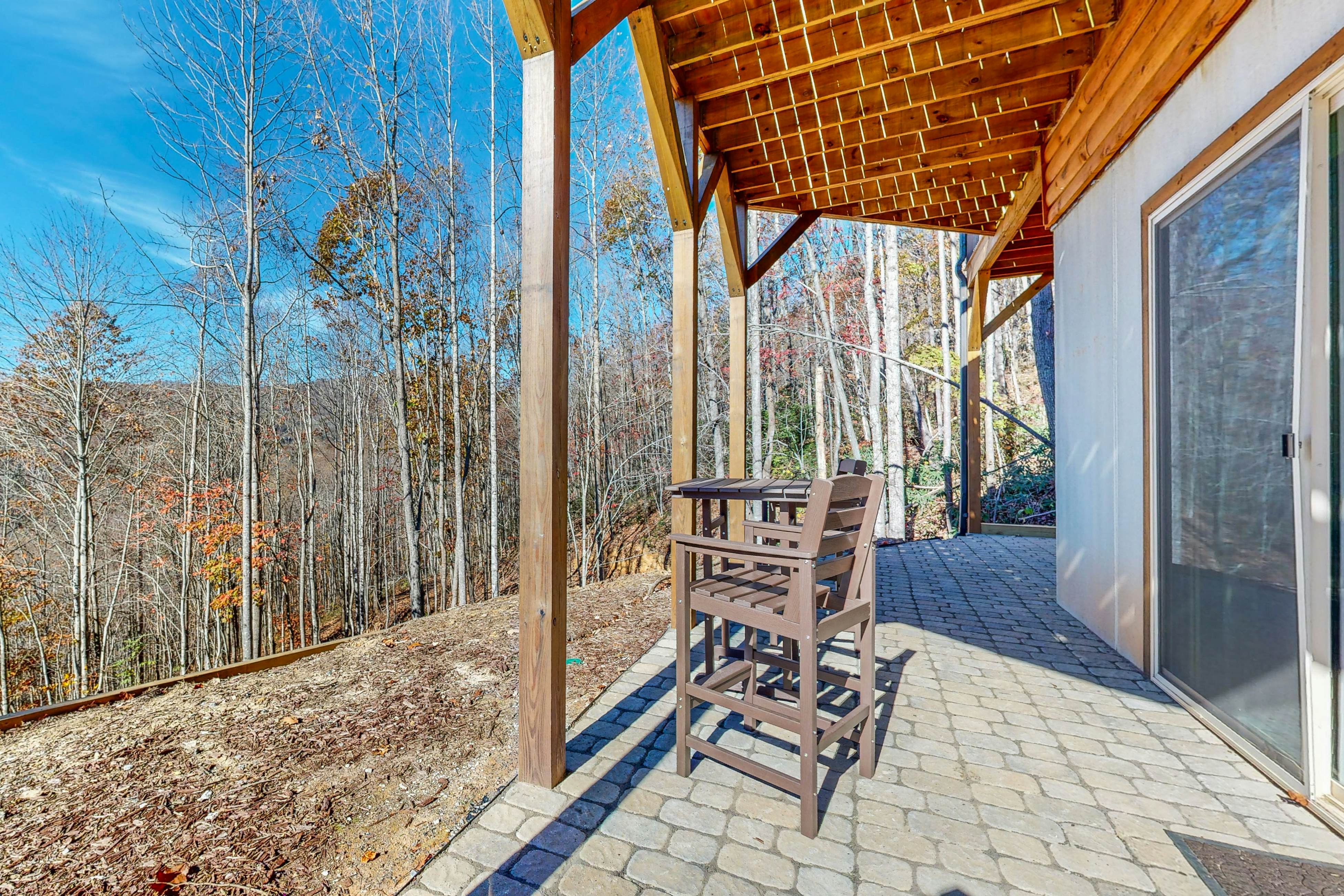 Sunset Mountain Lodge 