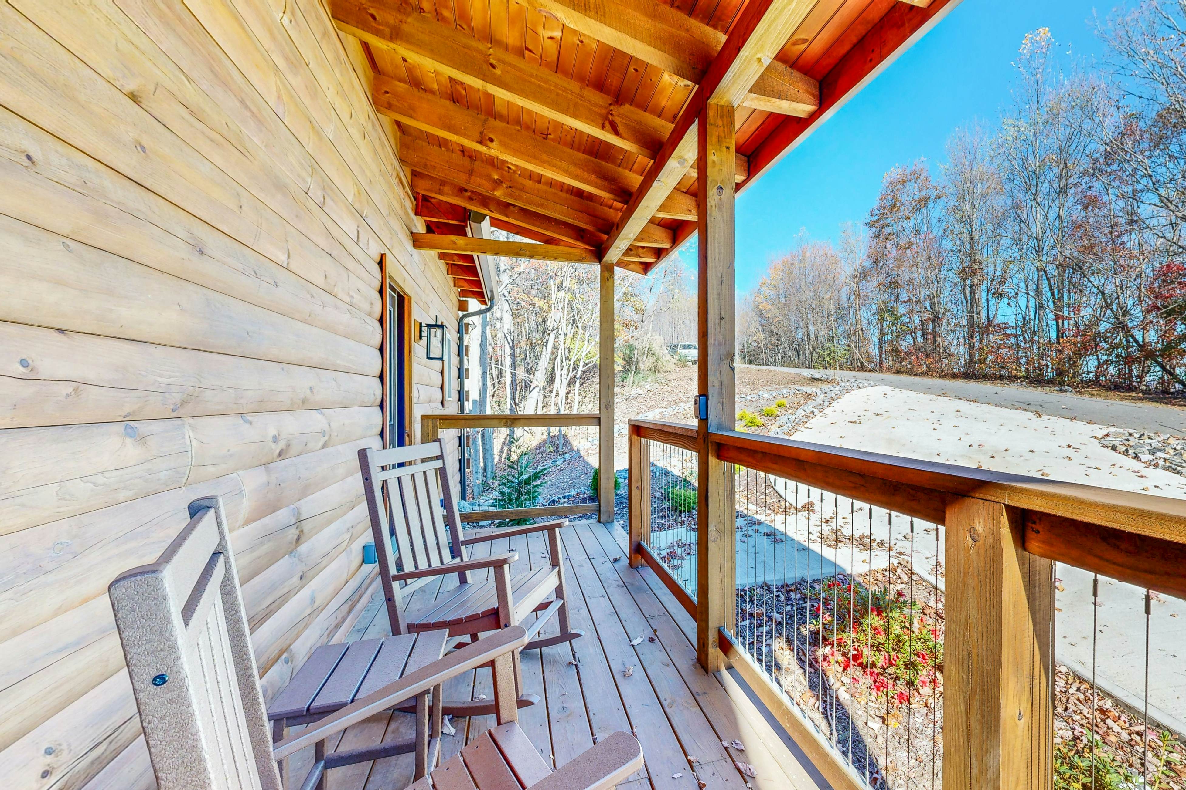 Sunset Mountain Lodge 