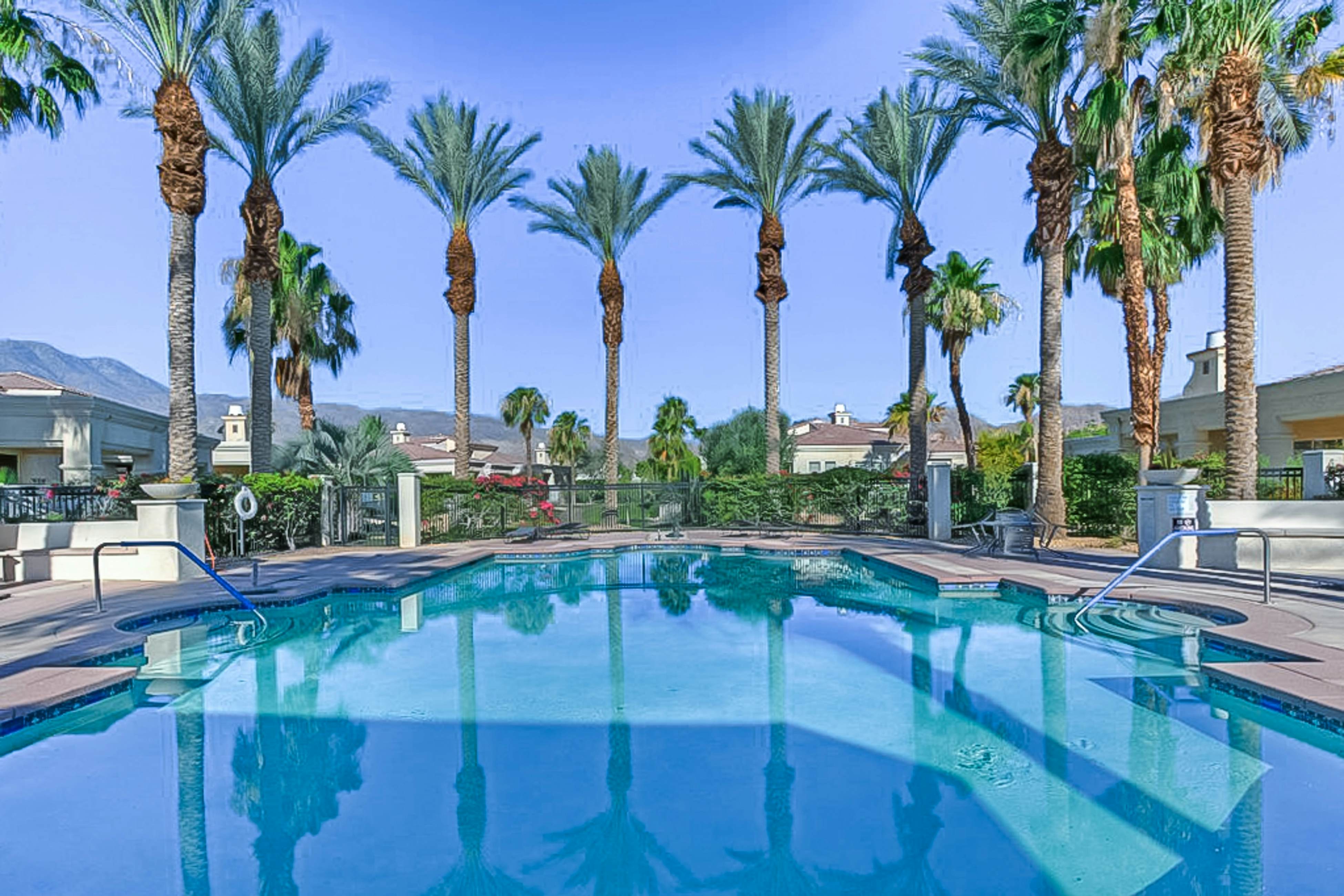 Puerta Azul Paradise-260570