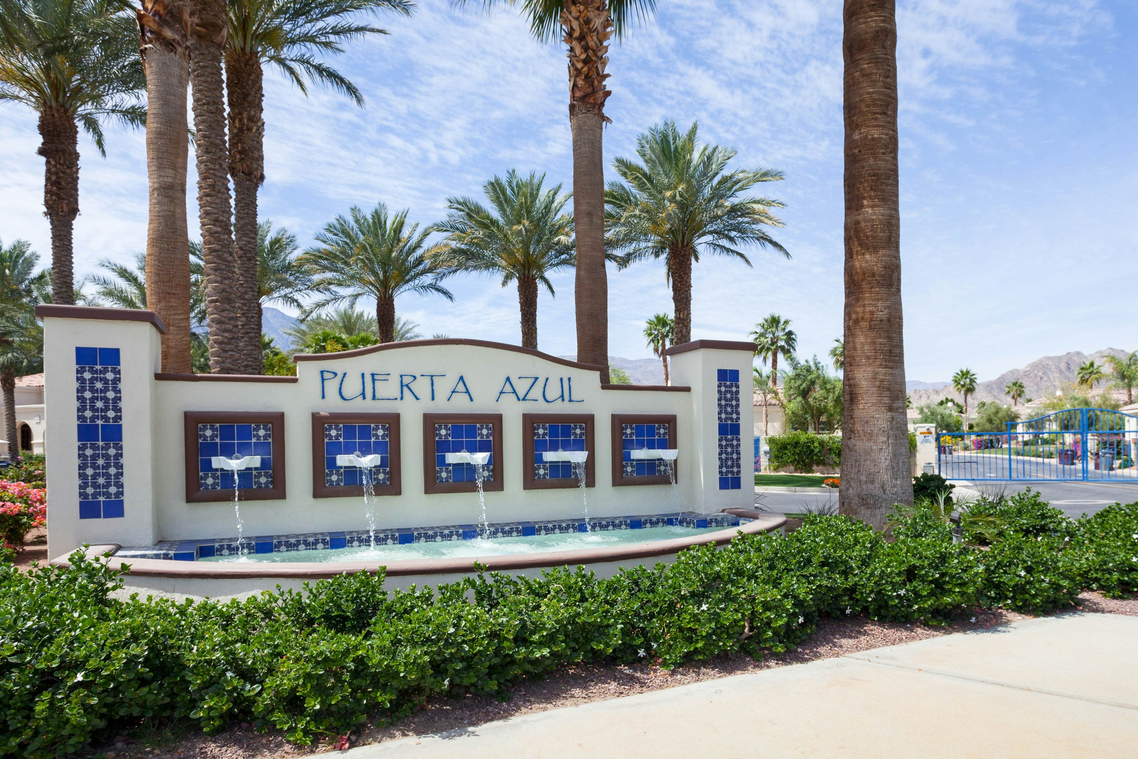 Puerta Azul Paradise-260570