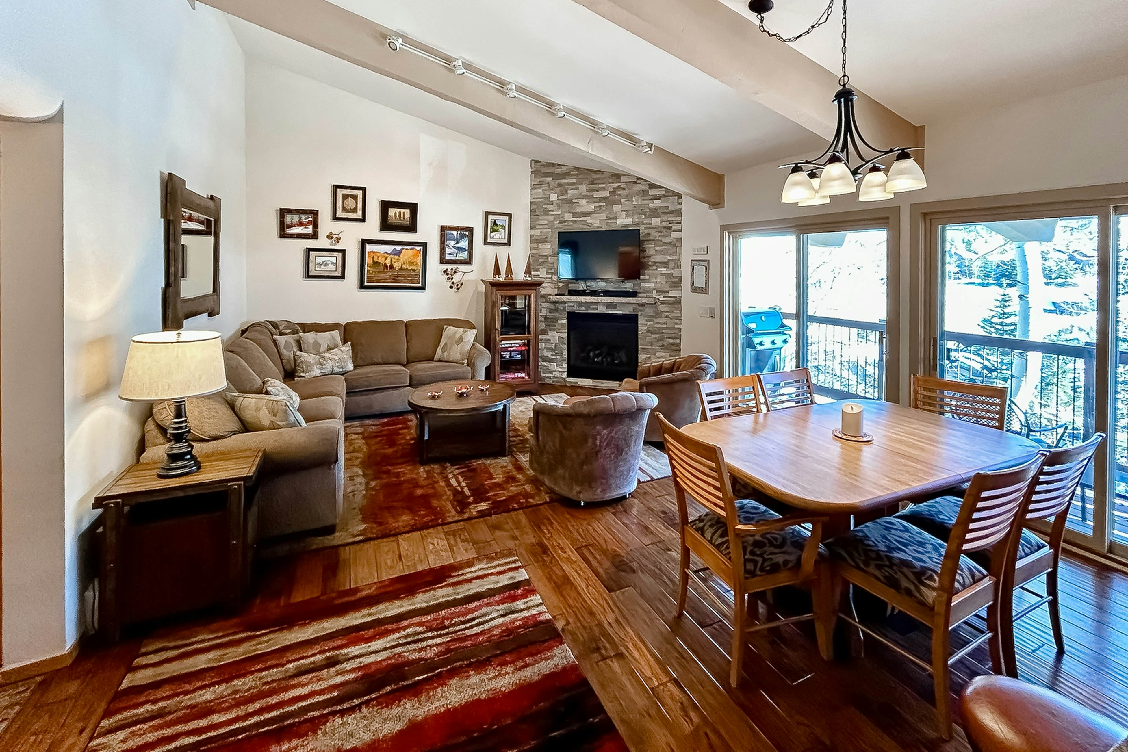 Snowmas Village 22EF