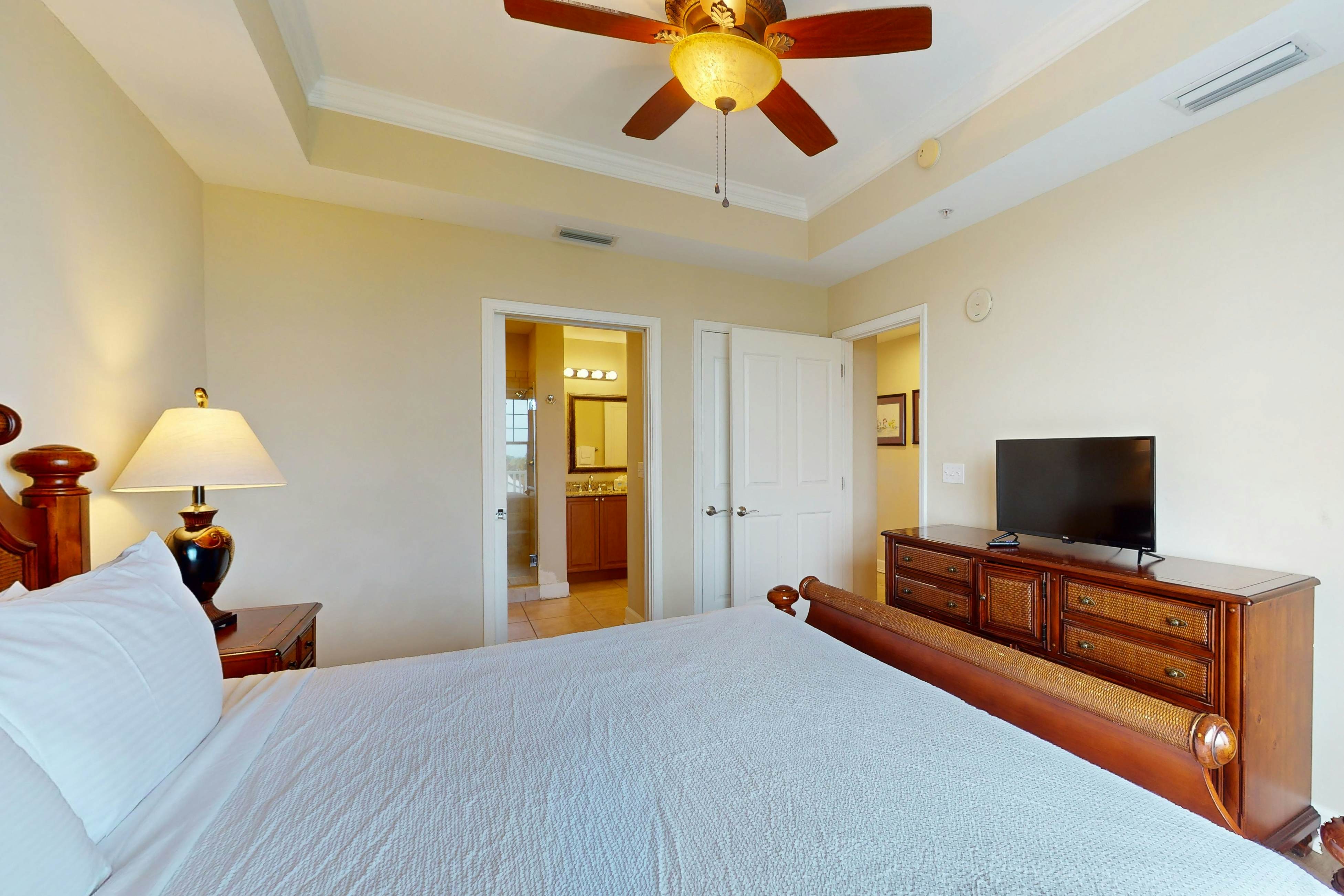 Reflections at Bay Point 507