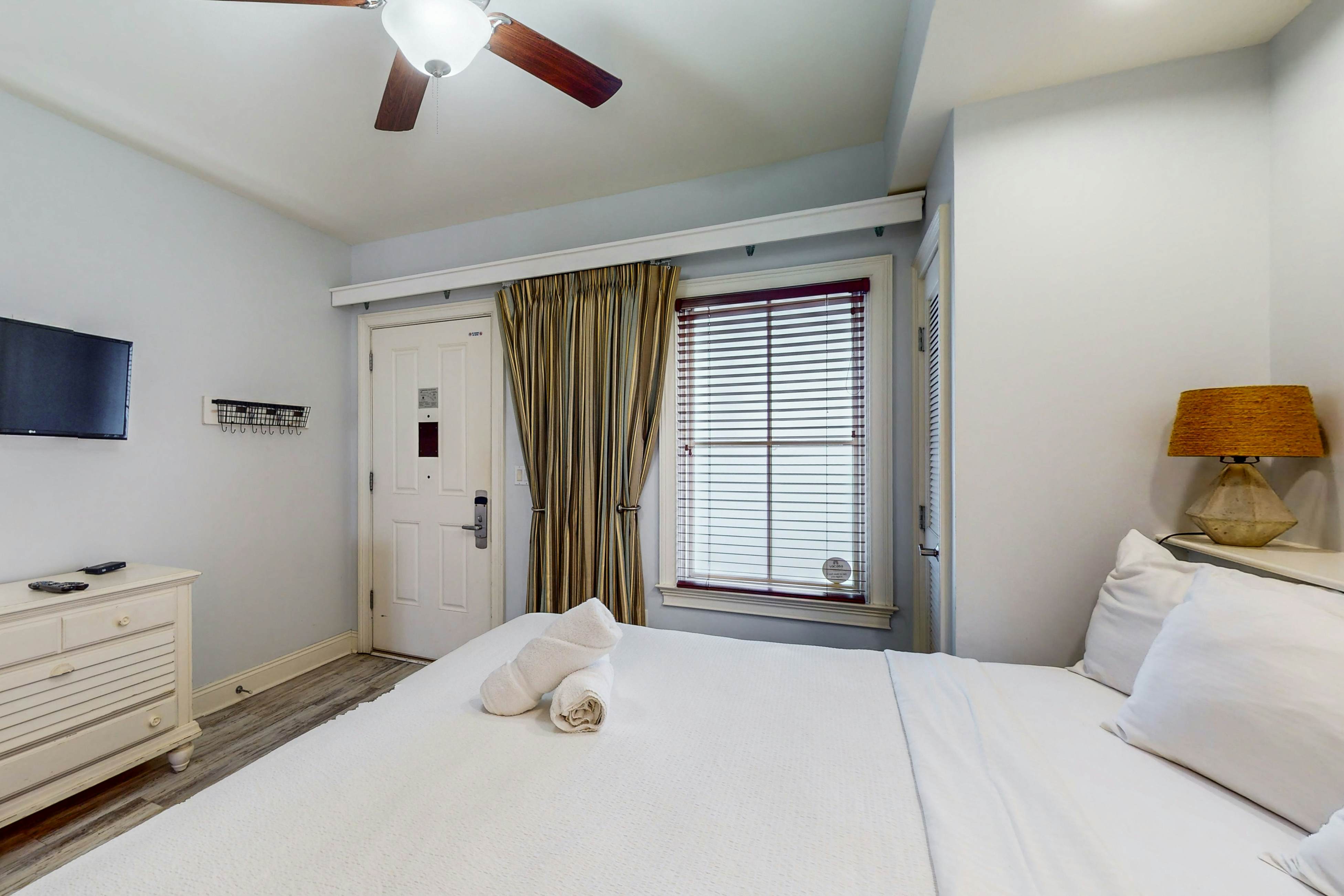 Carillon Beach Inn 504