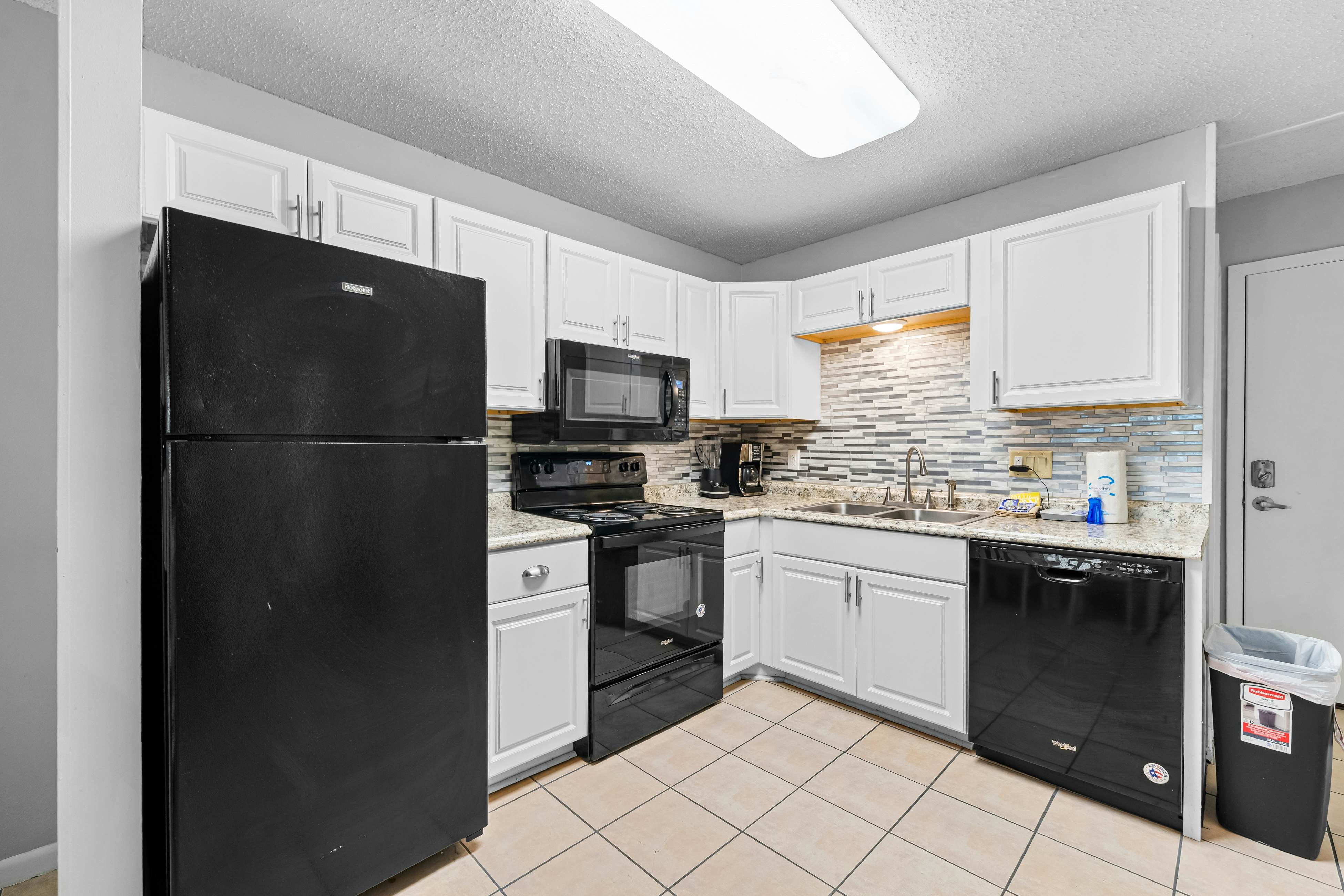 Plantation East #3325