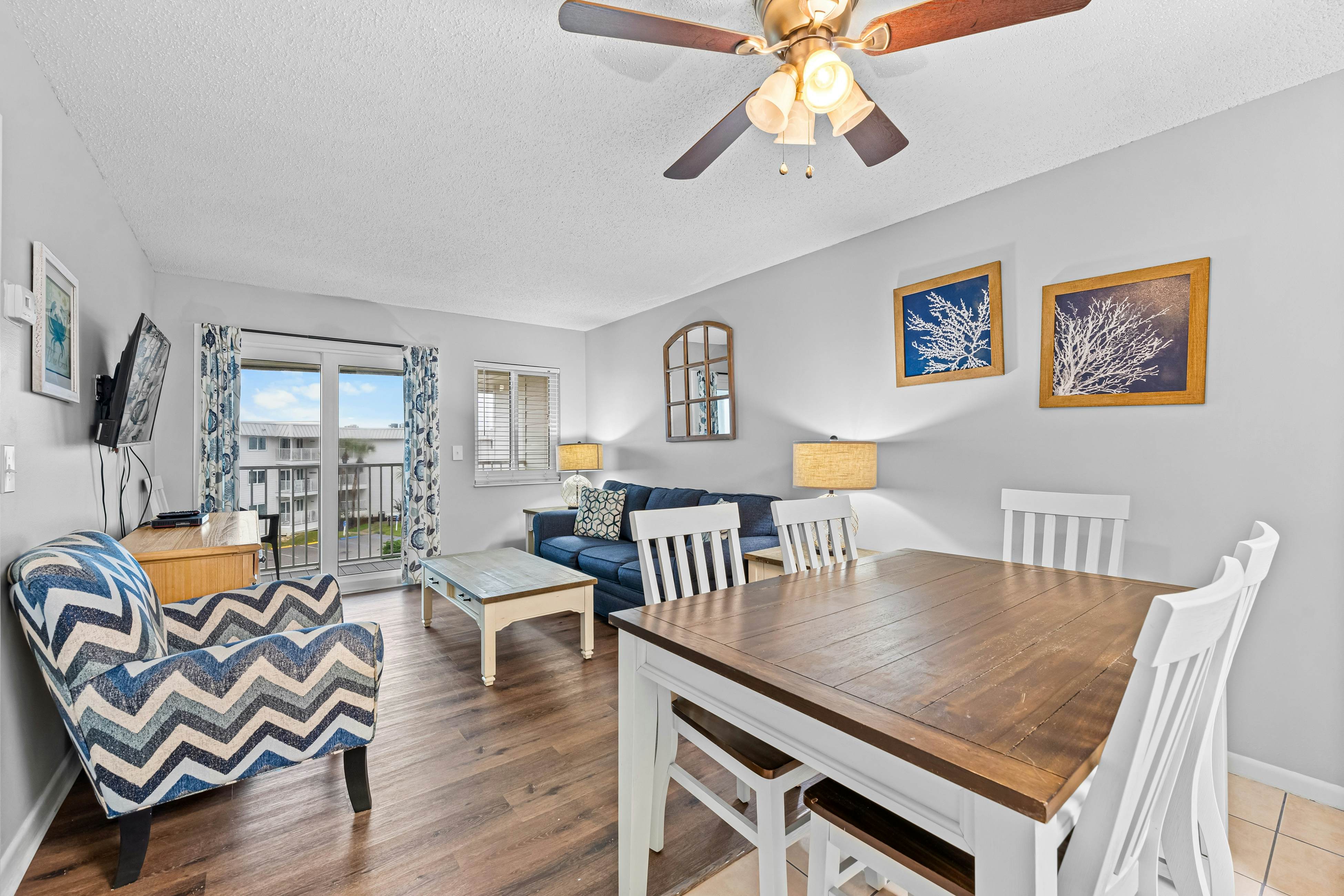 Plantation East #3325