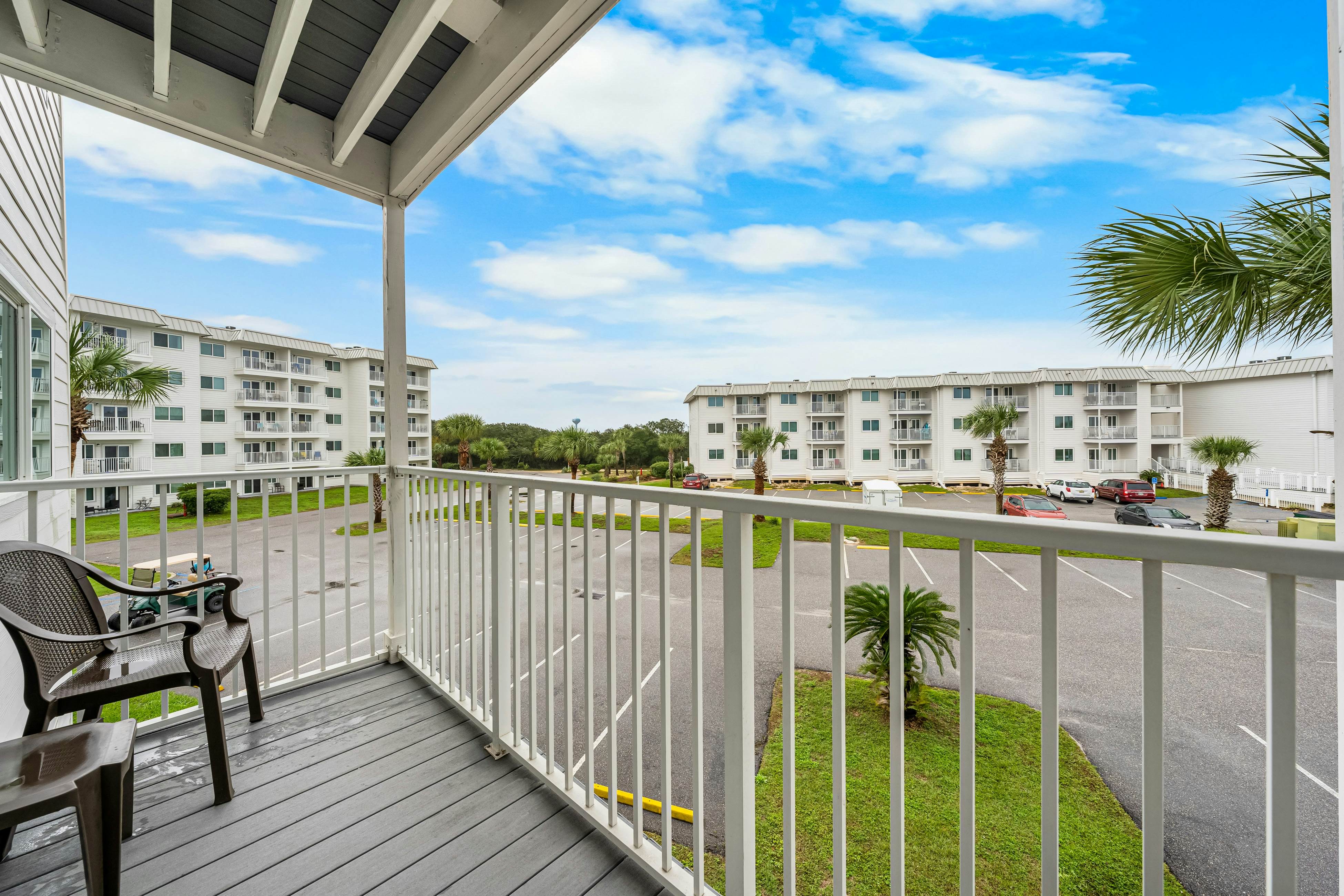 Plantation East #2225