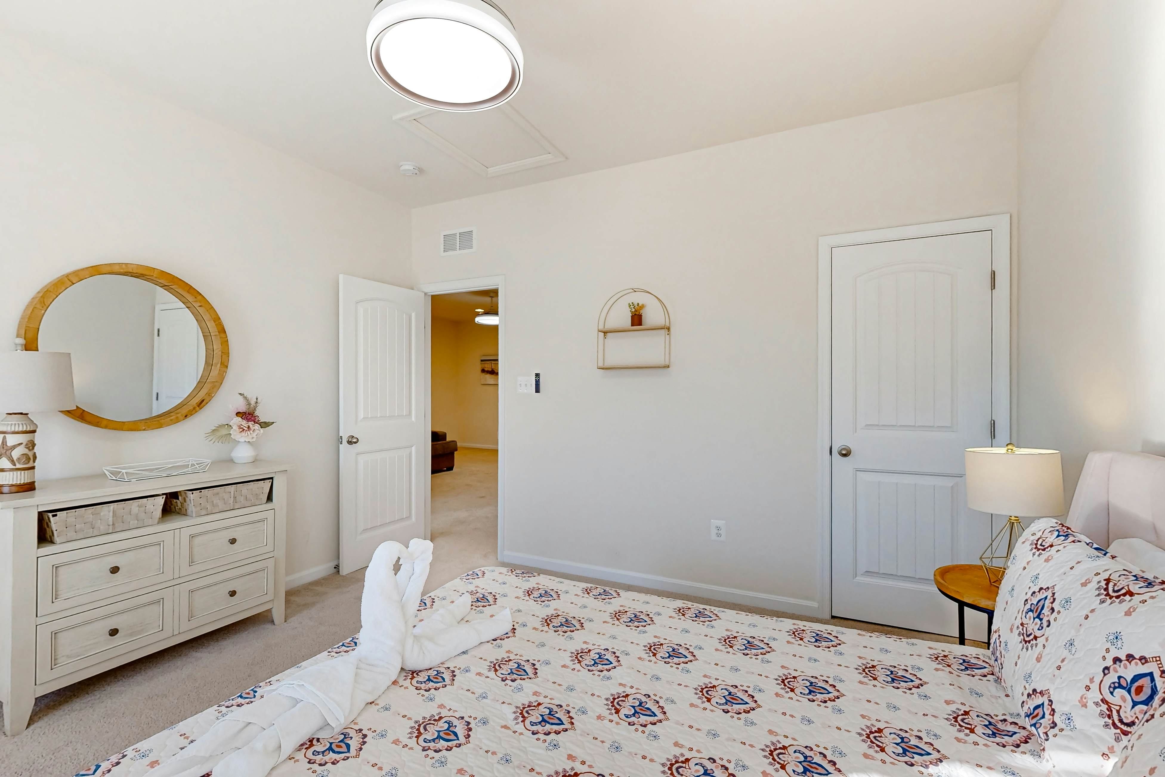 Ocean View Beach Club - 12 Nantasket Ave