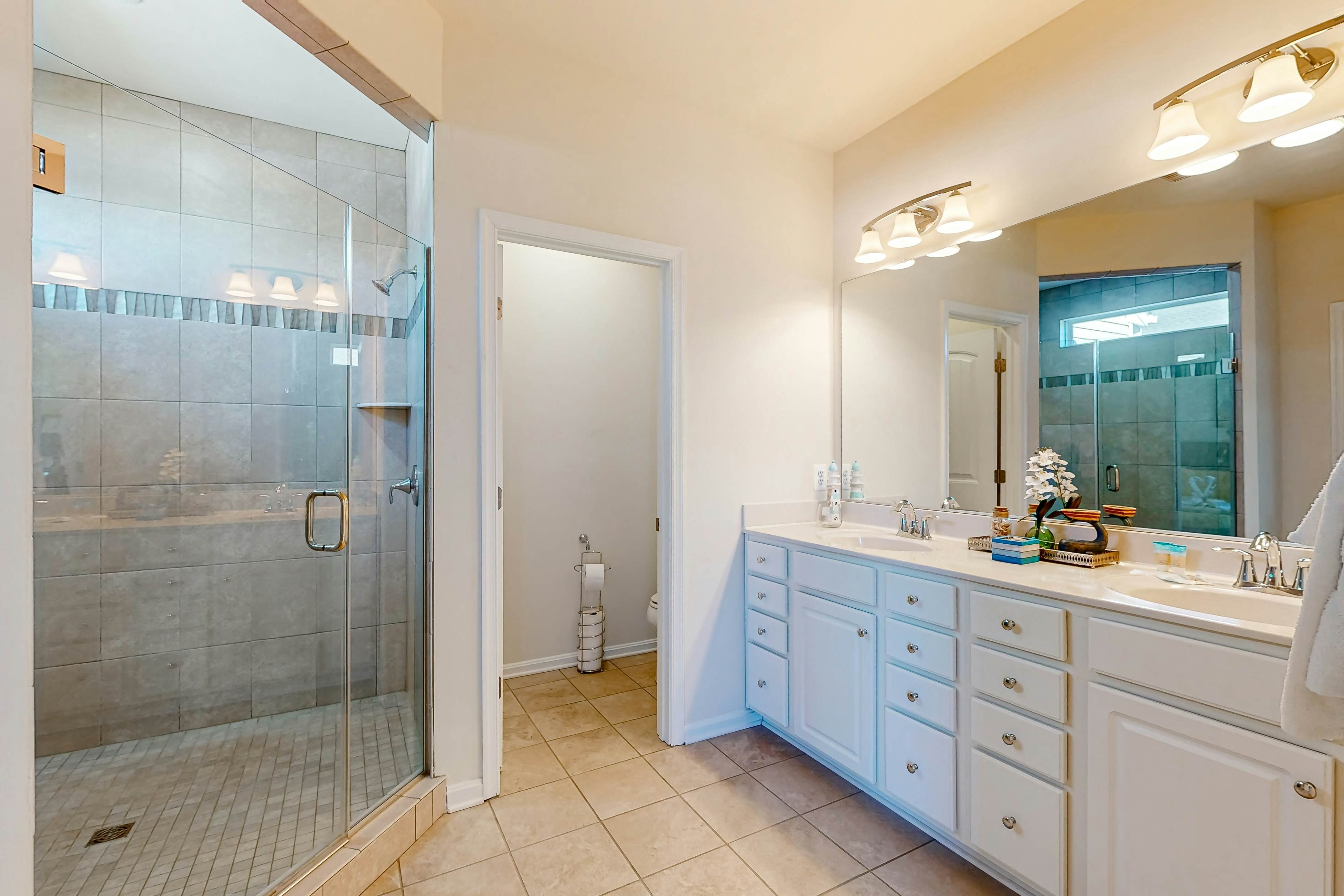 Ocean View Beach Club - 12 Nantasket Ave