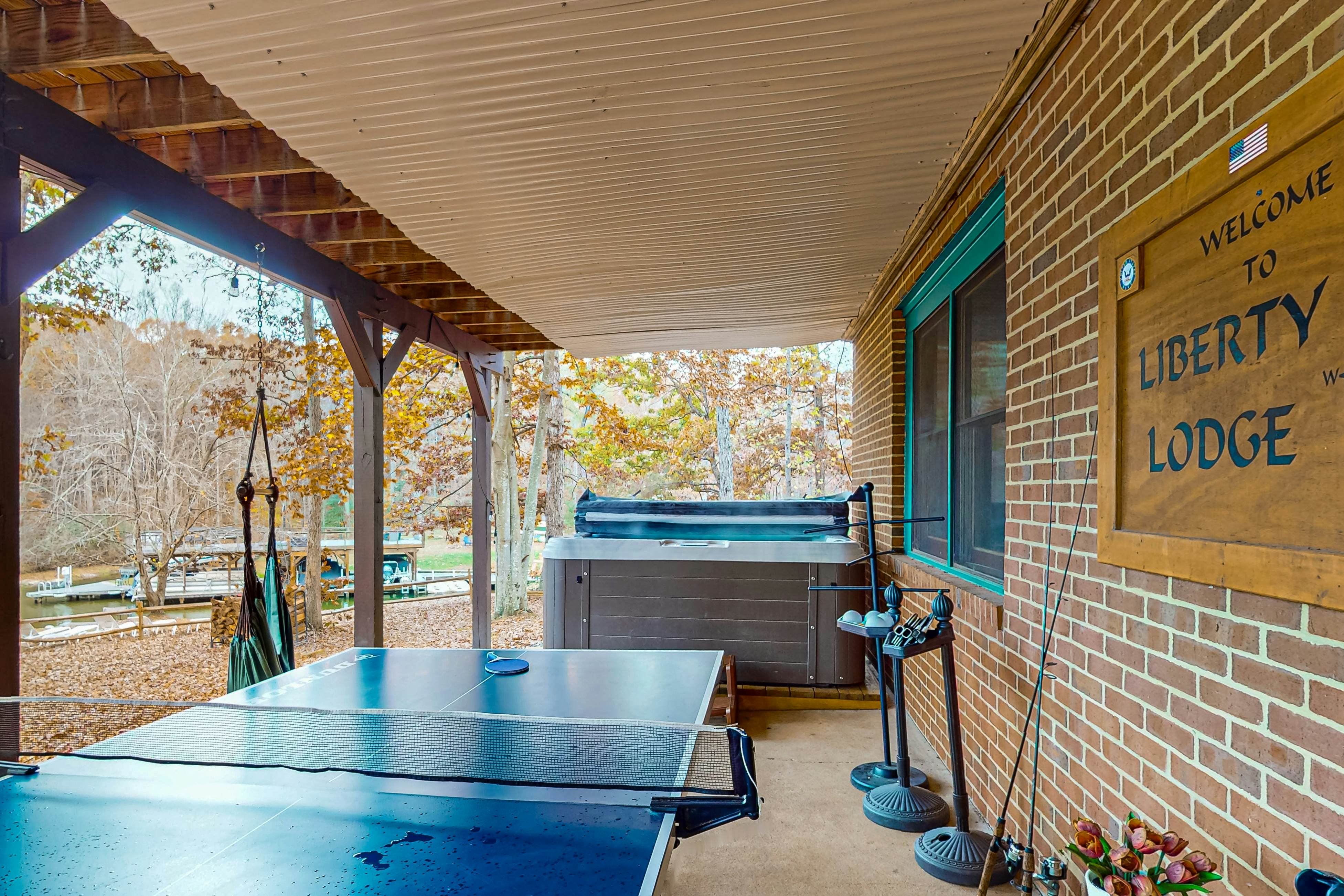 Canoe You Believe It - Liberty Lodge