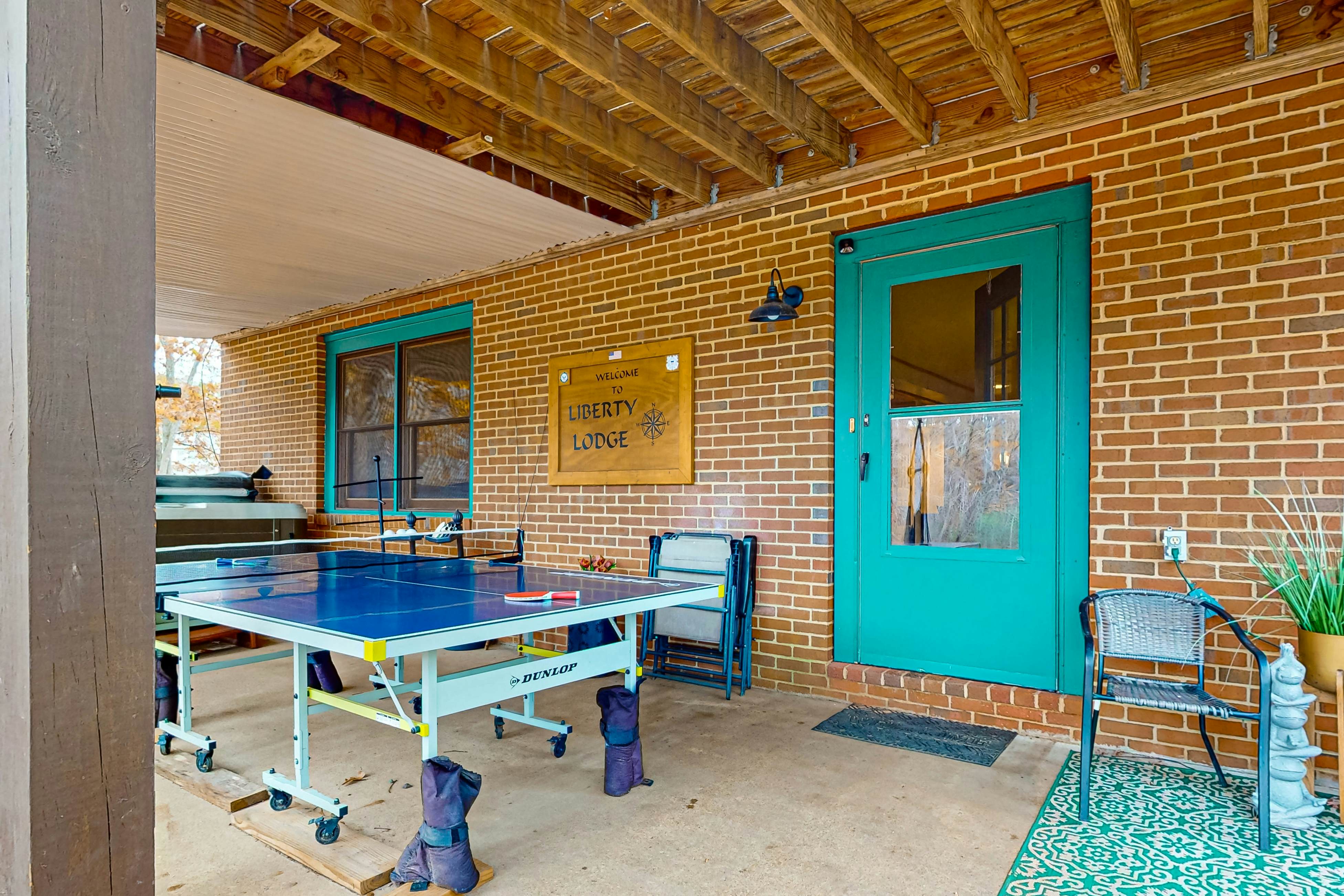 Canoe You Believe It - Liberty Lodge