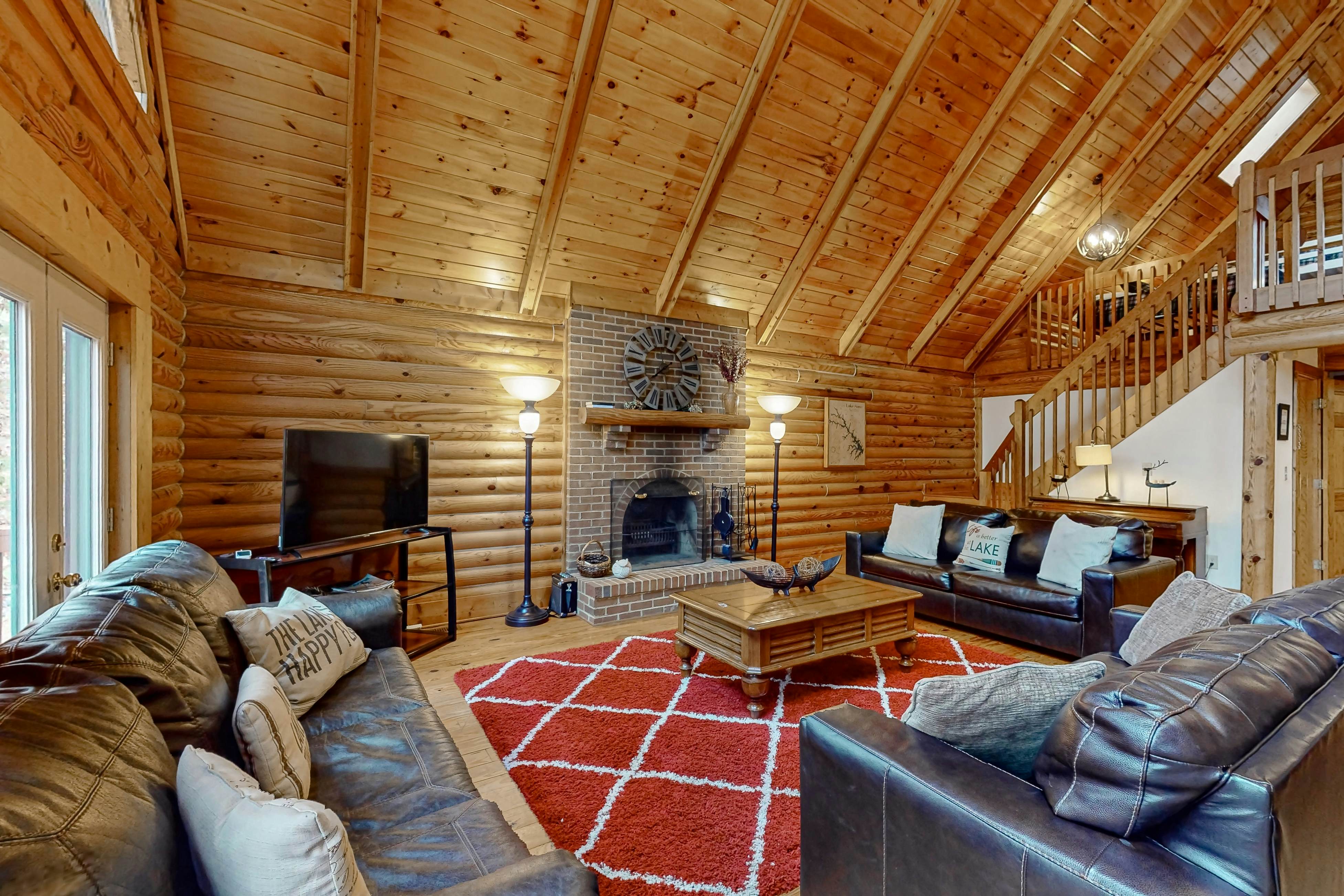 Canoe You Believe It - Liberty Lodge