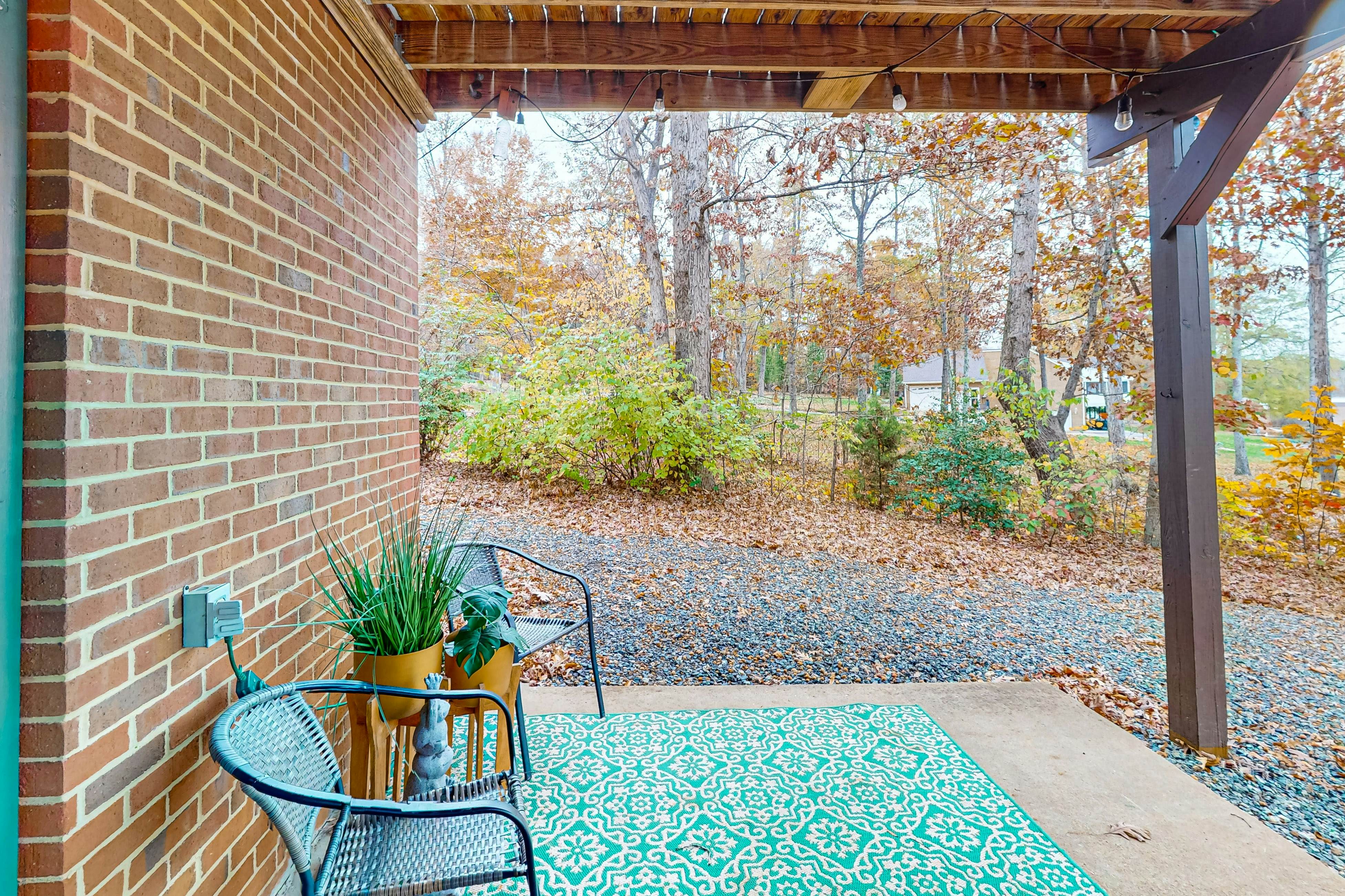 Canoe You Believe It - Liberty Lodge