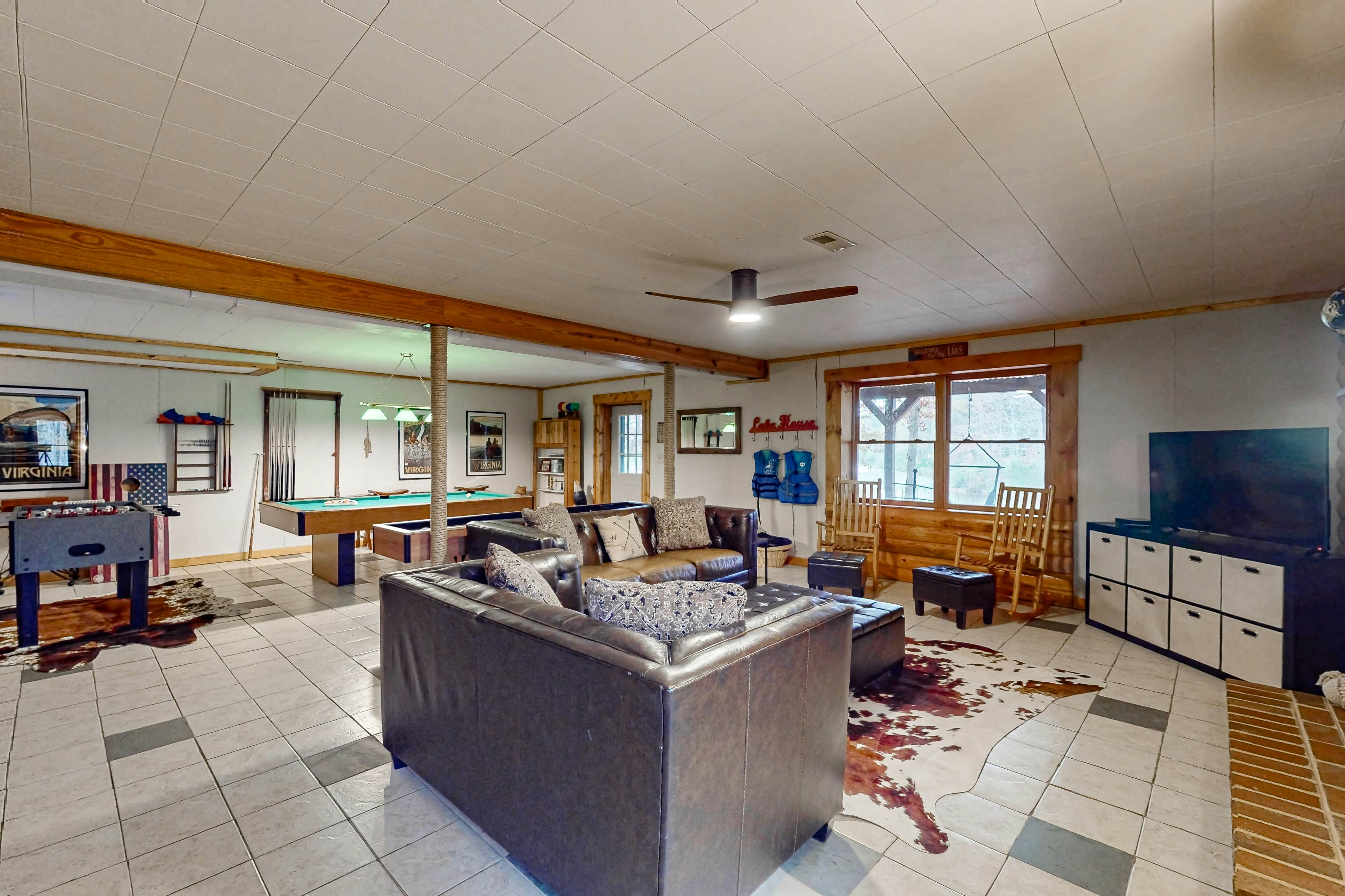 Canoe You Believe It - Liberty Lodge