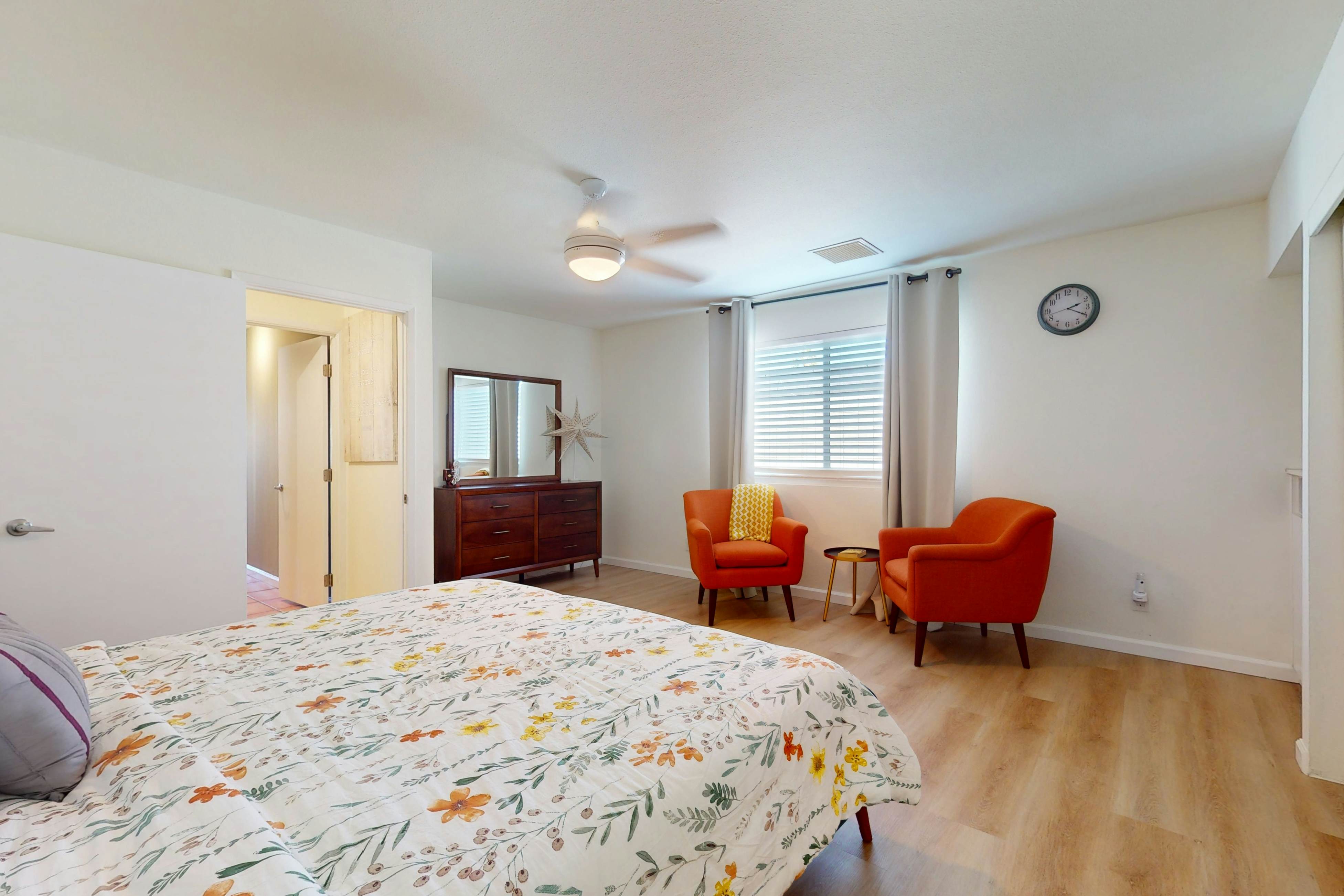 East Venetia Manor - 3515