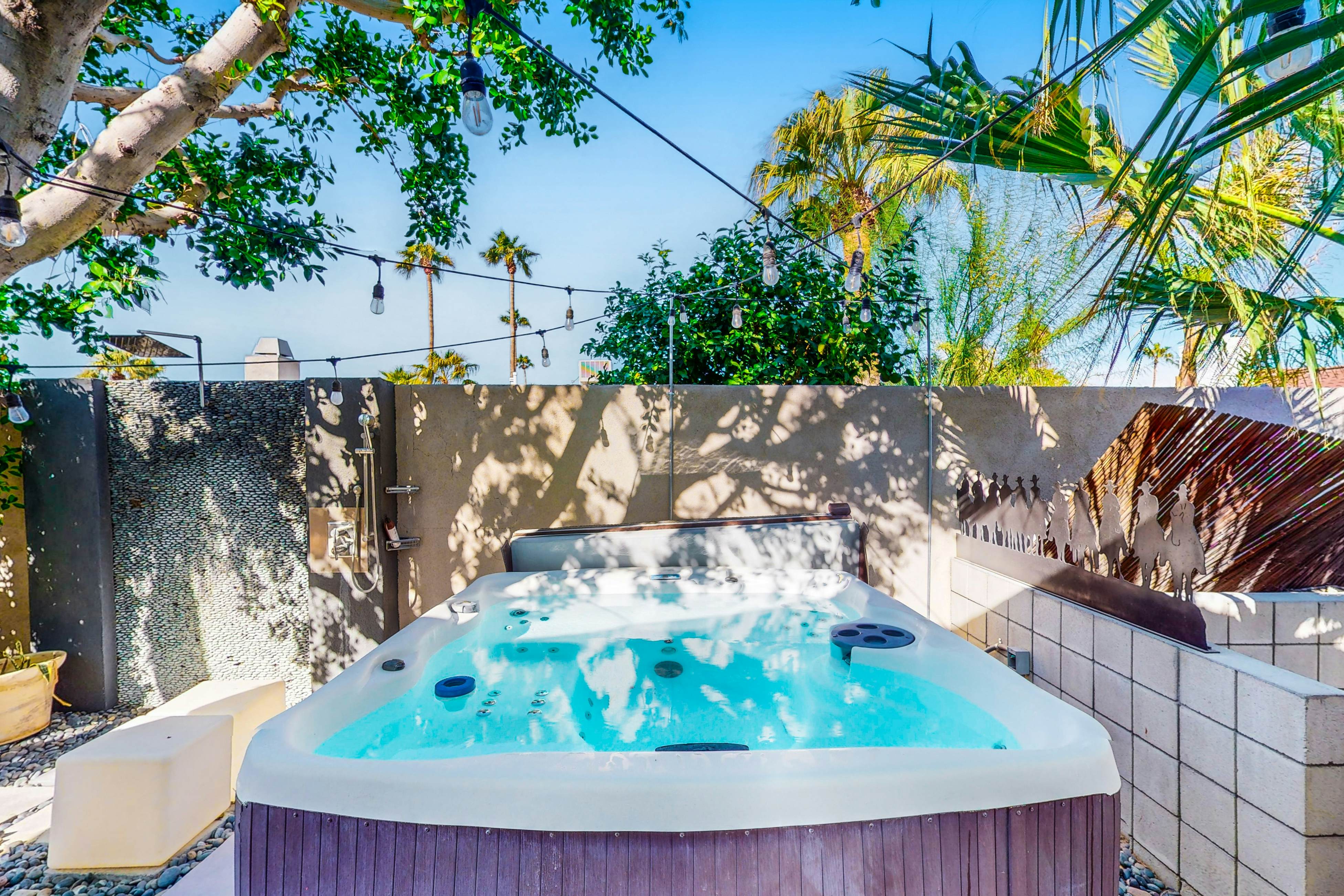 East Venetia Manor - 3515