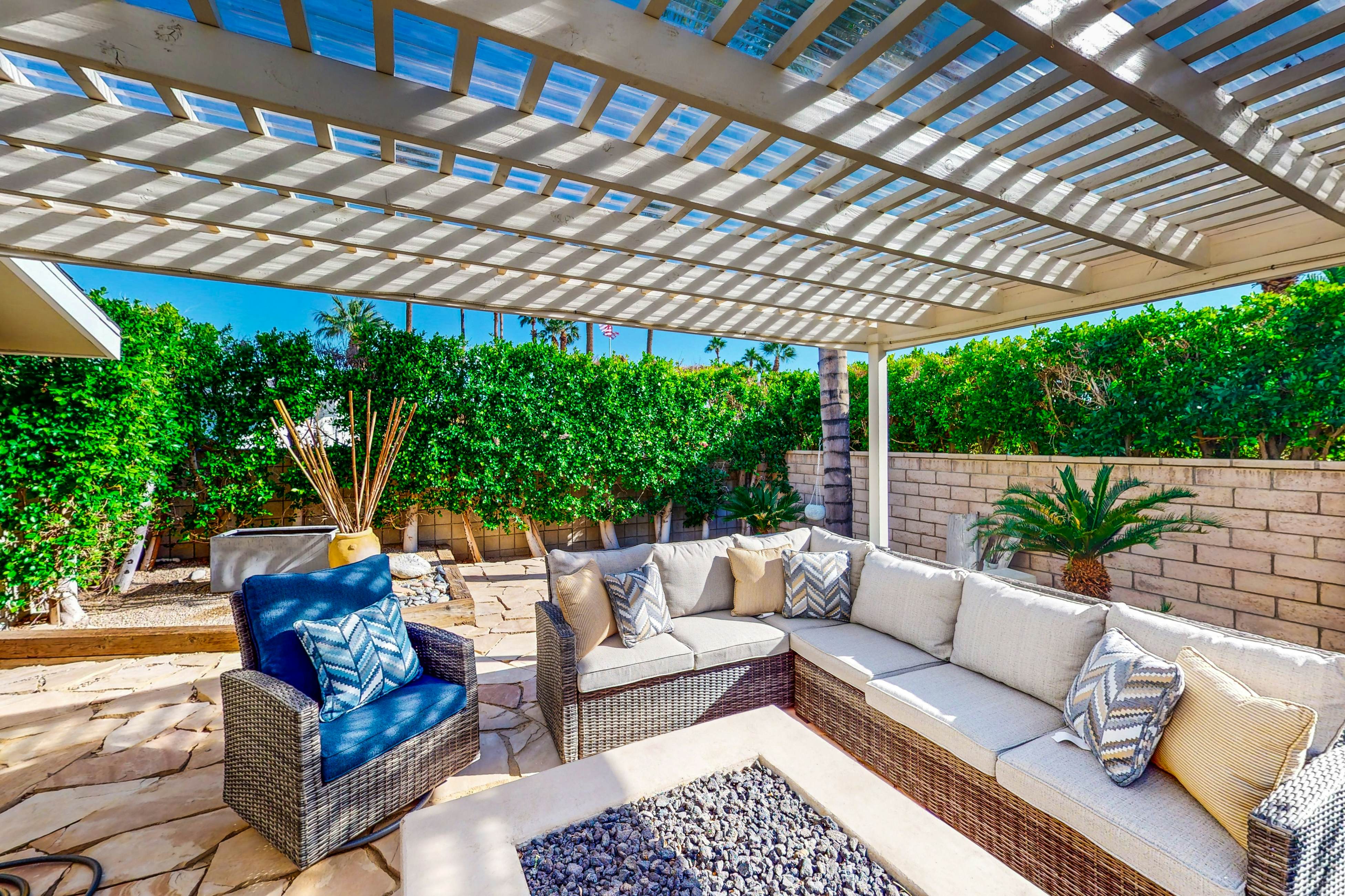 East Venetia Manor - 3515