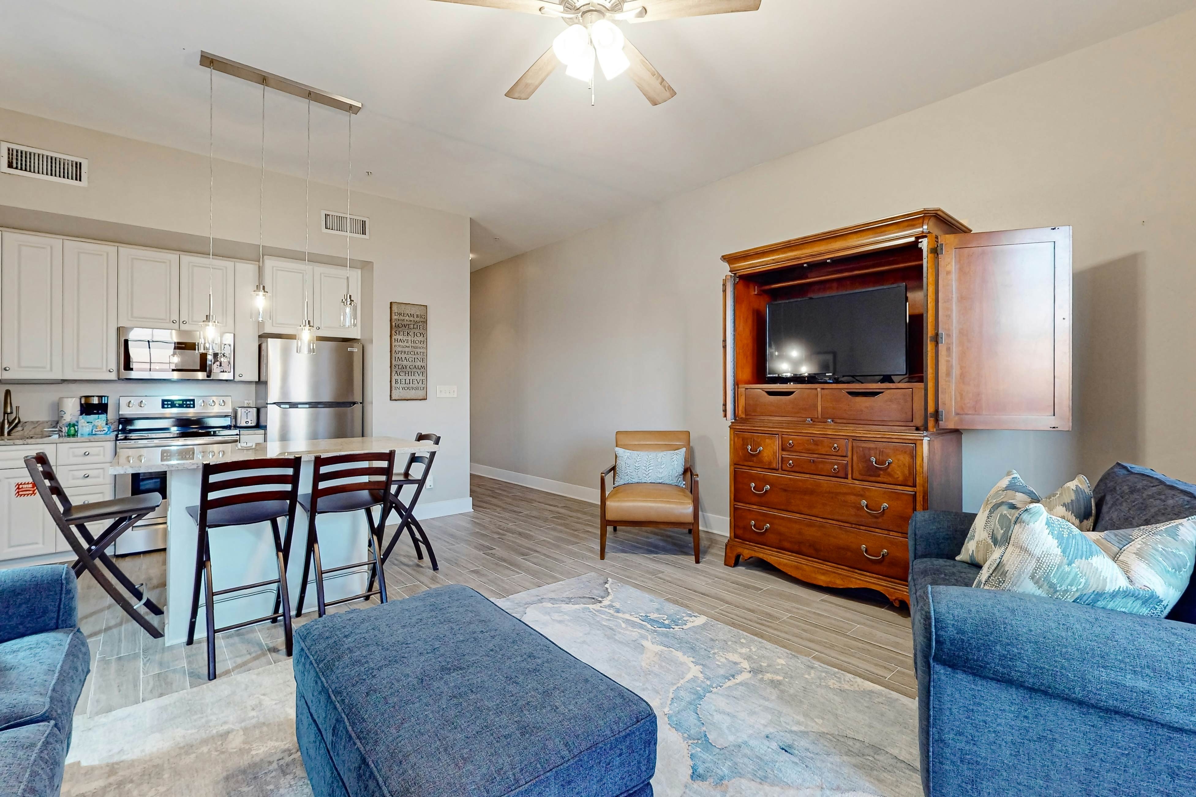 Inn at Gulf Place 302