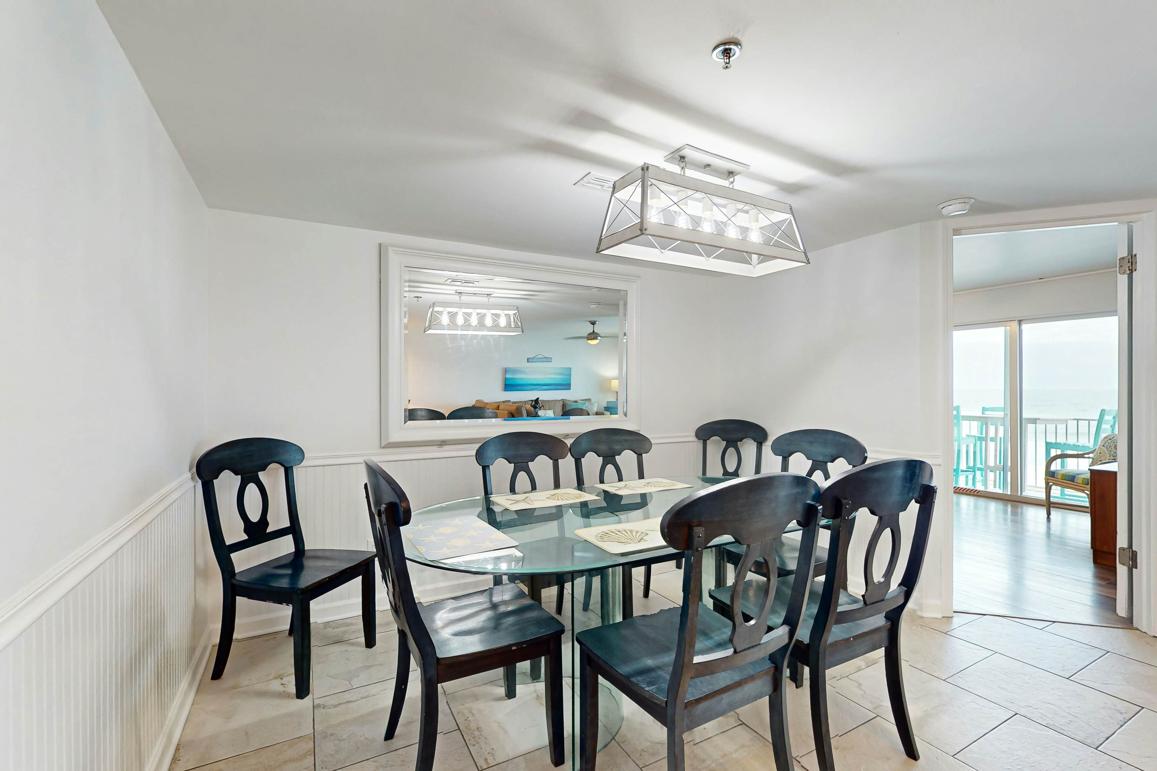 Commodore's Retreat 304