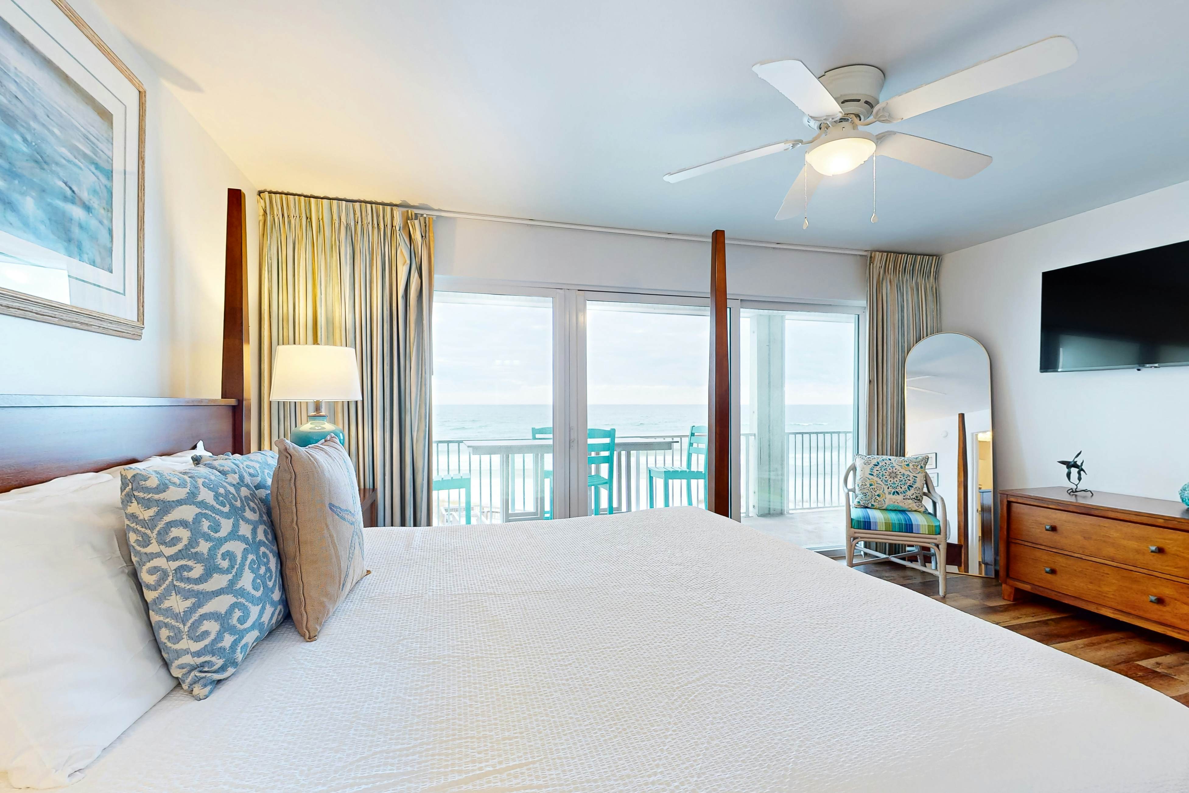 Commodore's Retreat 304