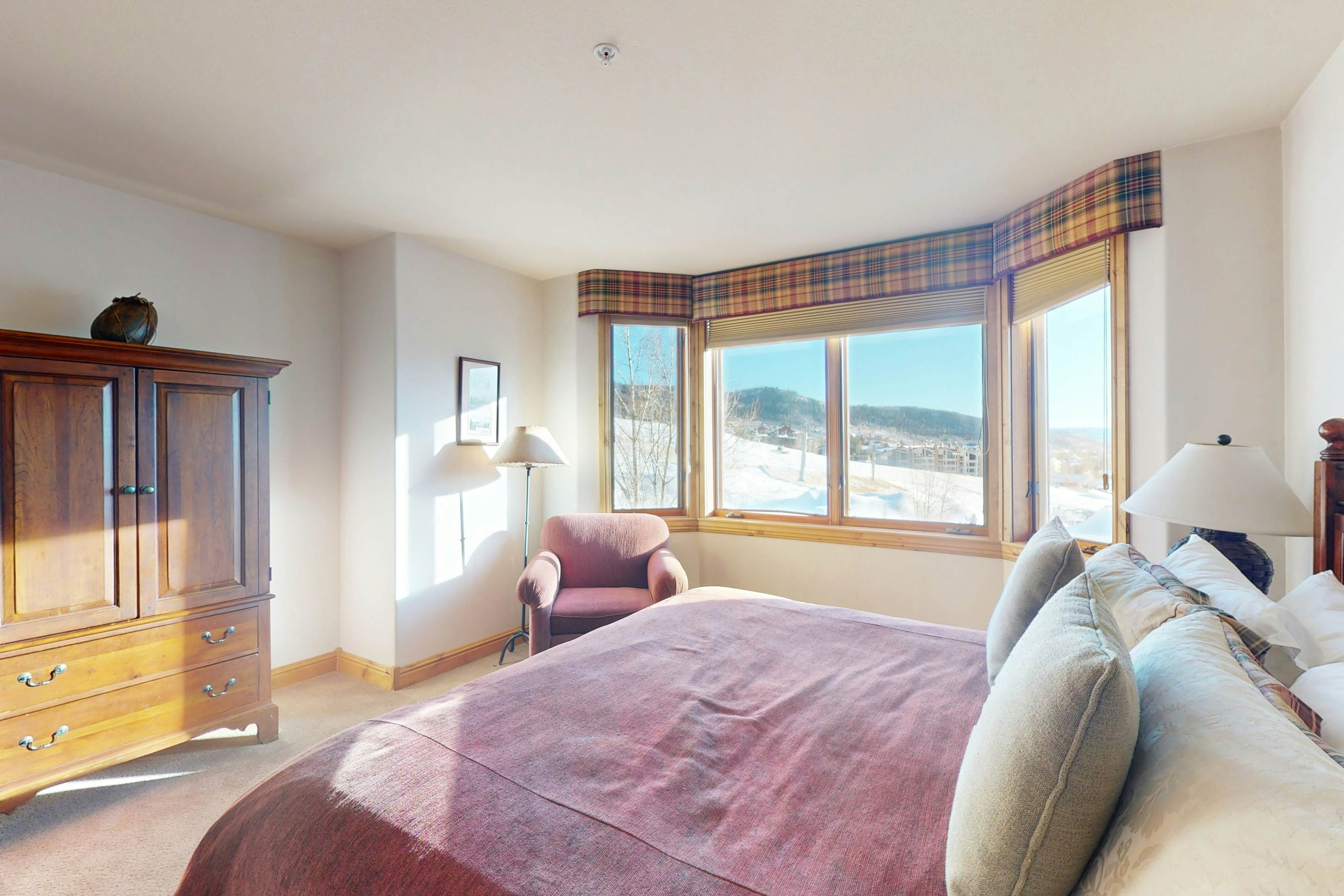 Torian Plum Creekside 414