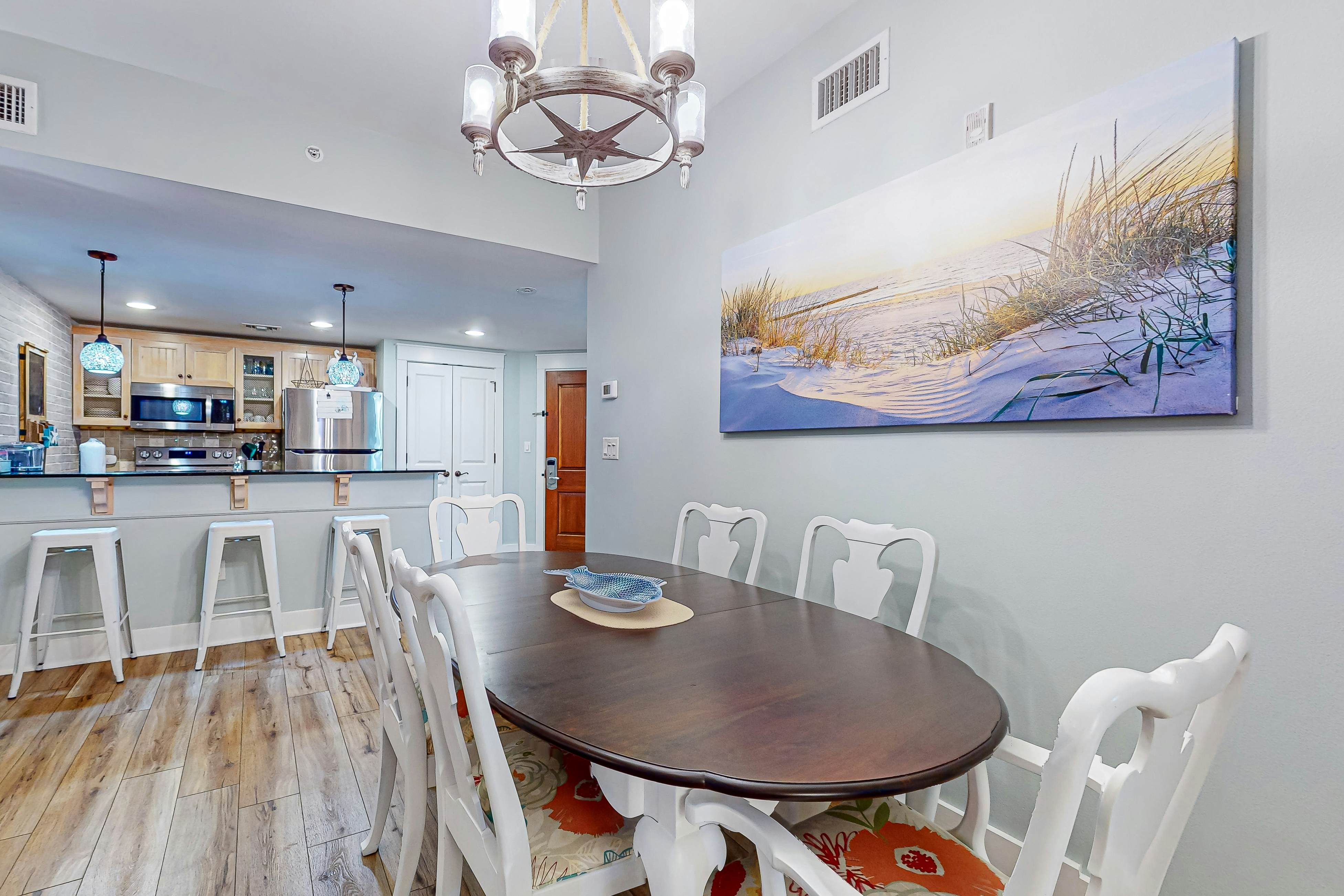 Baytowne Wharf - Market Street Inn #248 - Beauty by the Bay