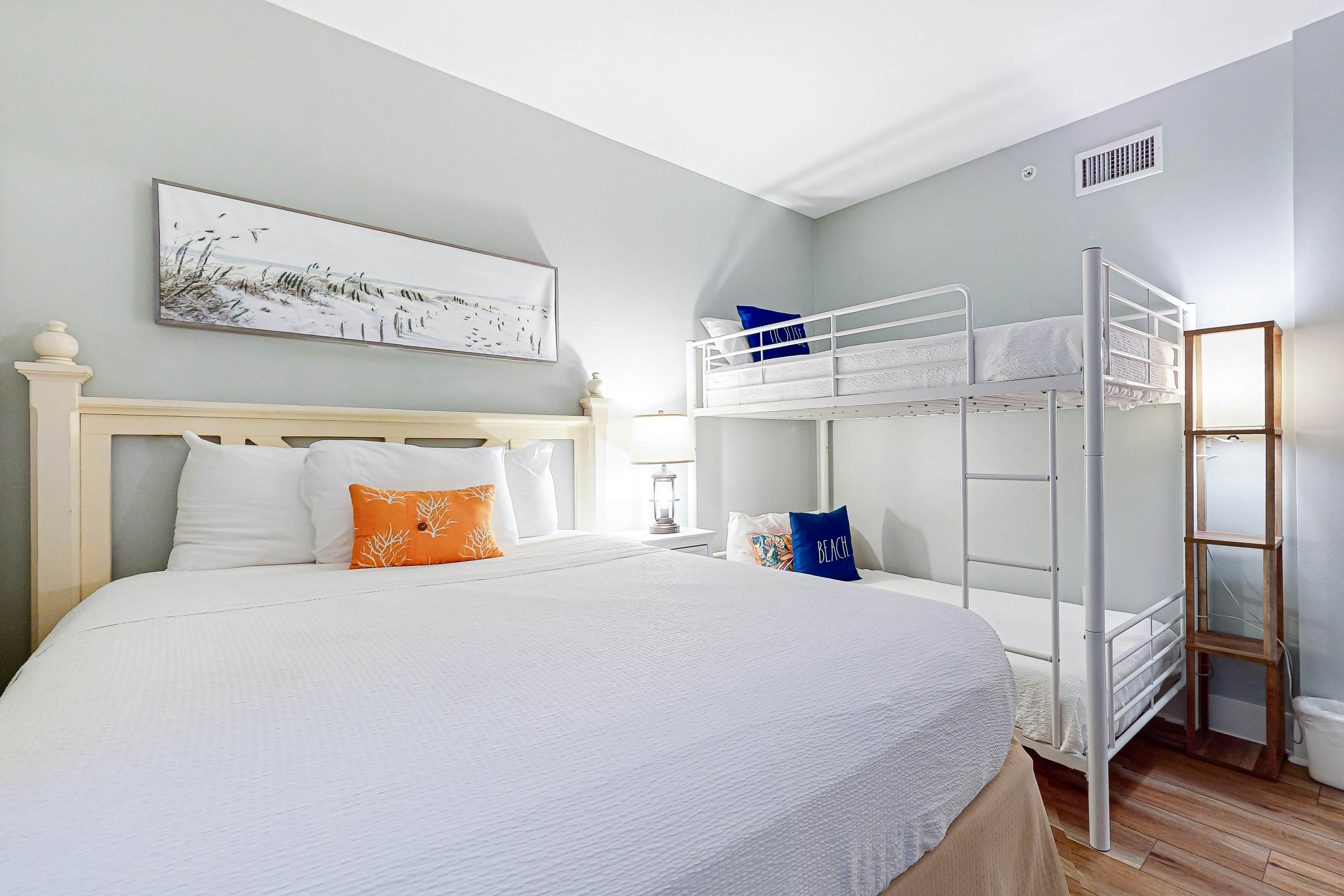 Baytowne Wharf - Market Street Inn #248 - Beauty by the Bay