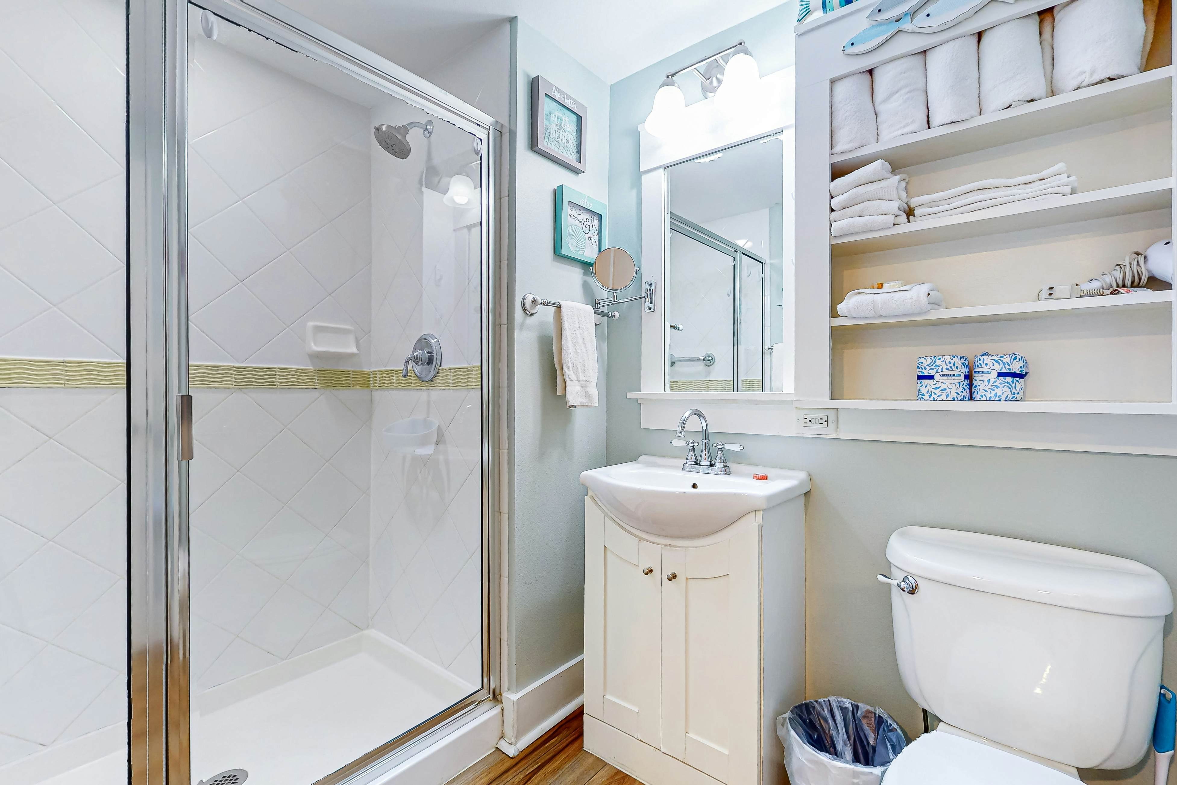 Baytowne Wharf - Market Street Inn #248 - Beauty by the Bay