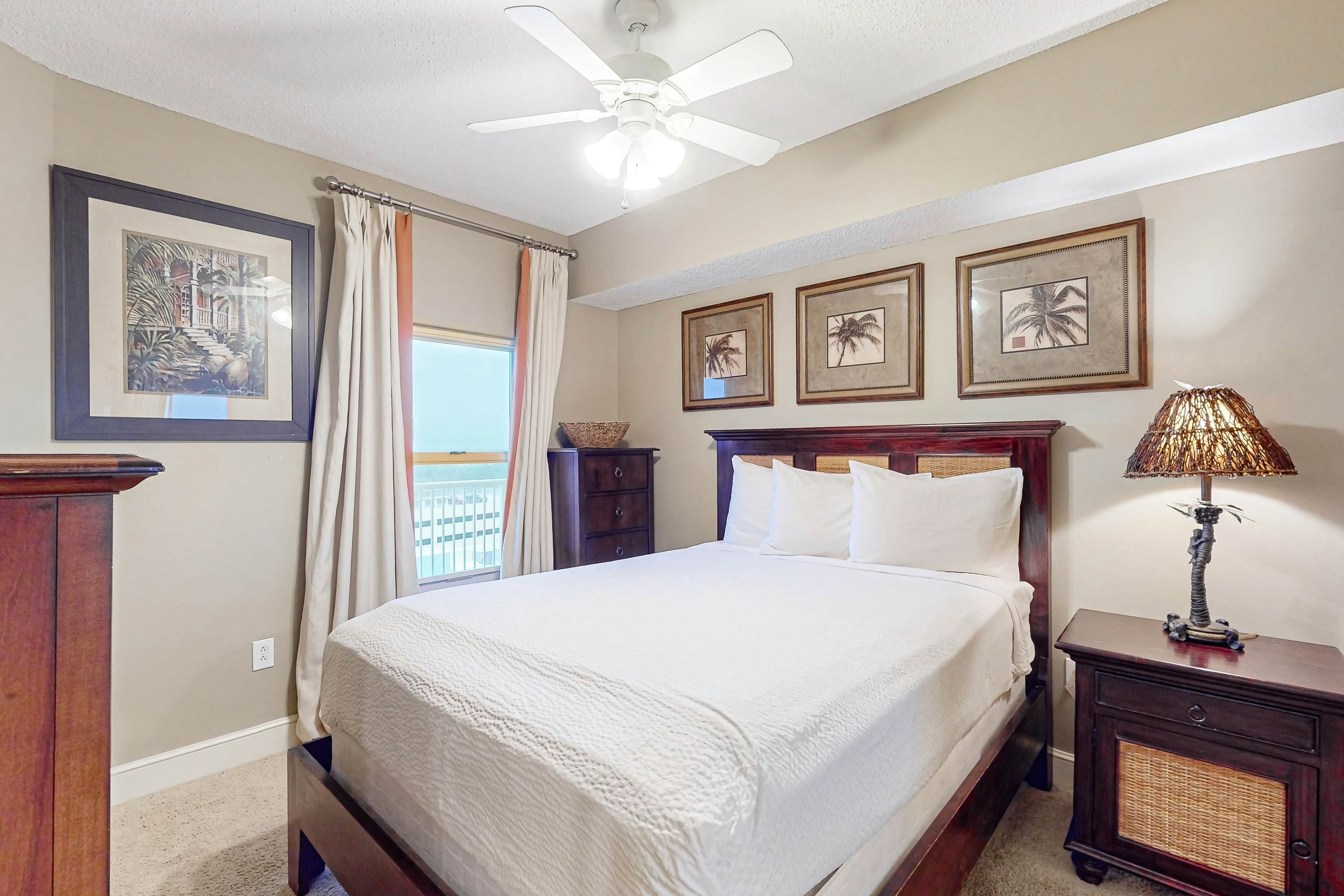 Majestic Beach Resort Tower 2- 1003