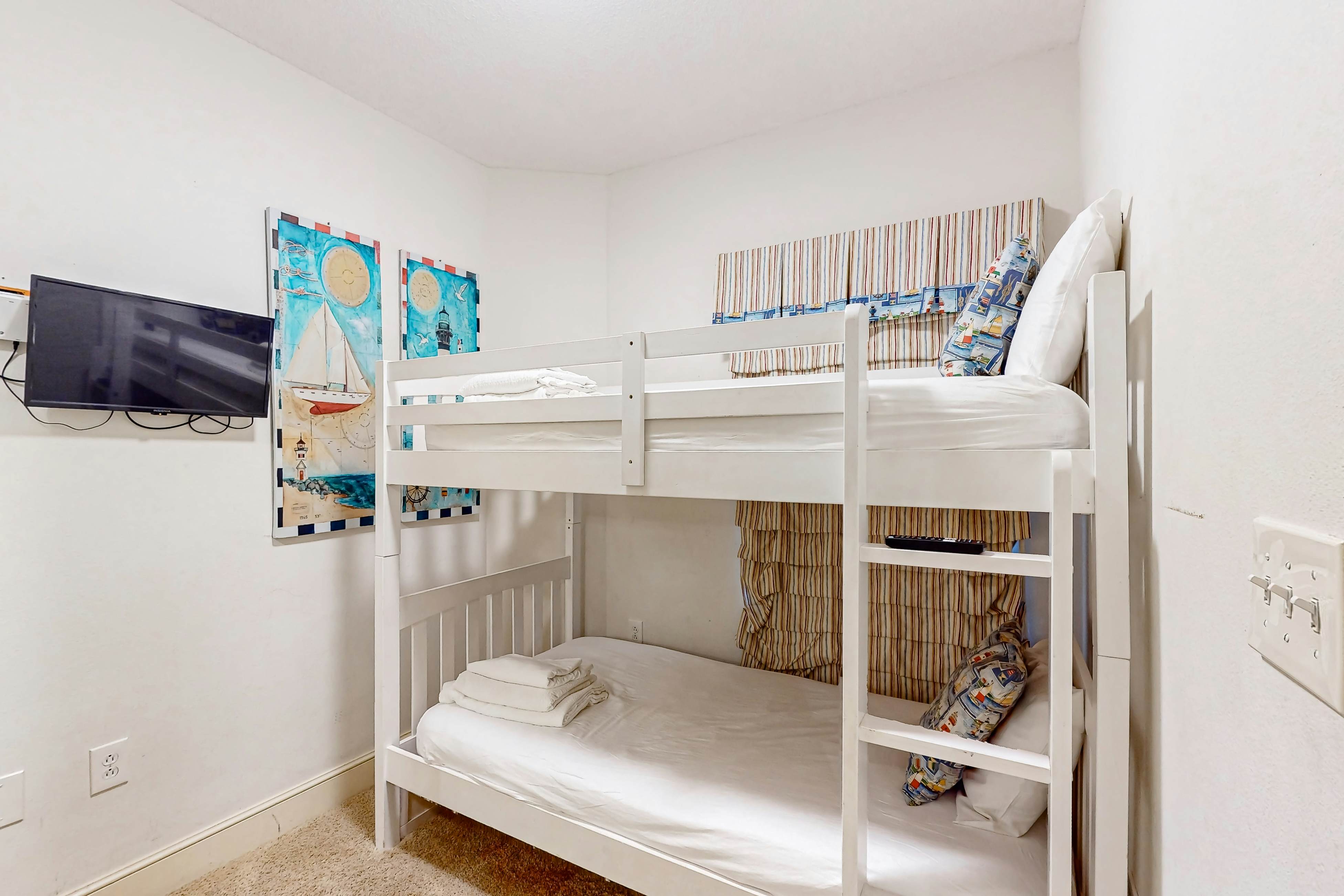 Majestic Beach Resort Tower 2- 1003