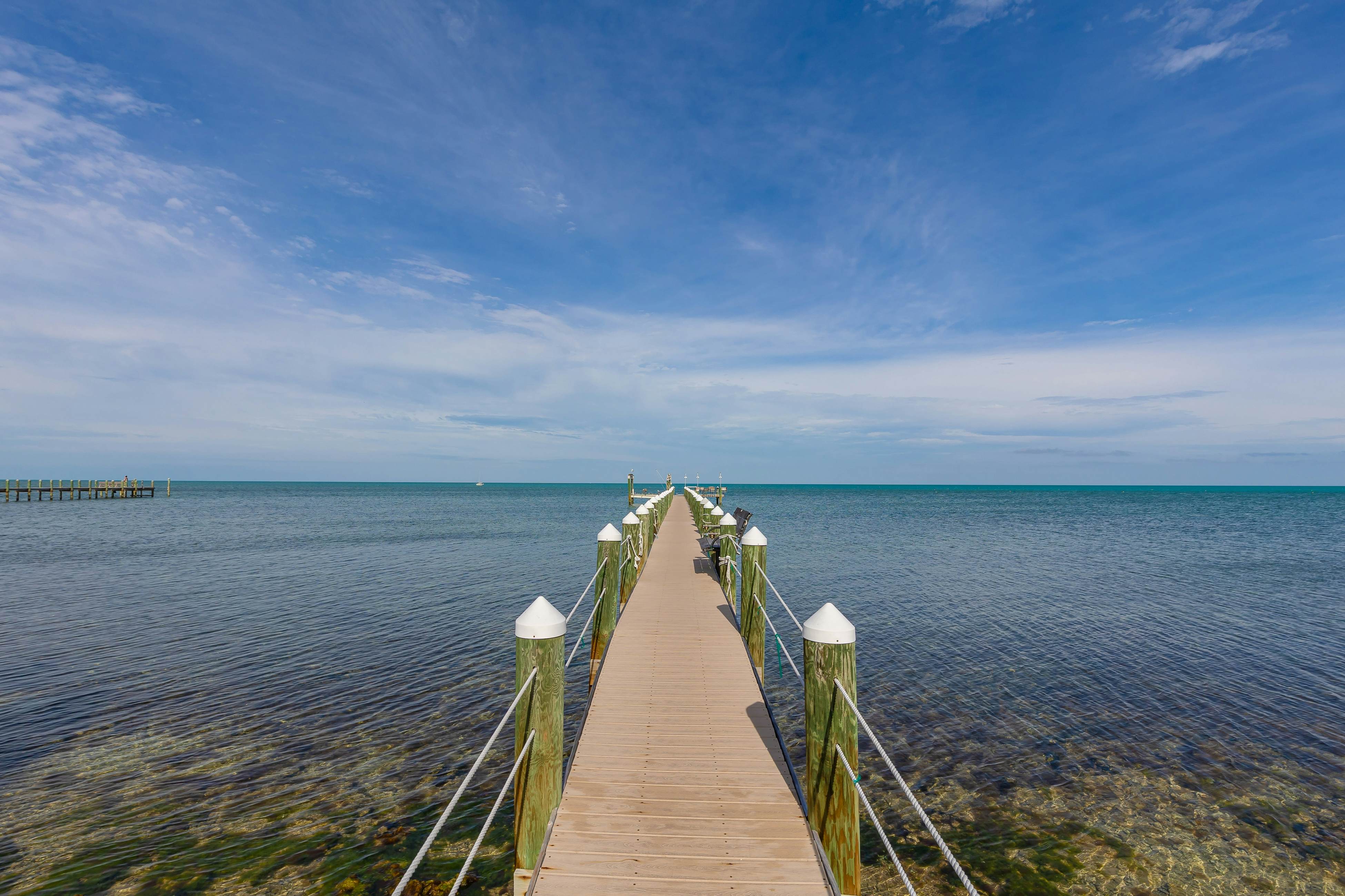 Bayfront Sunset Oasis