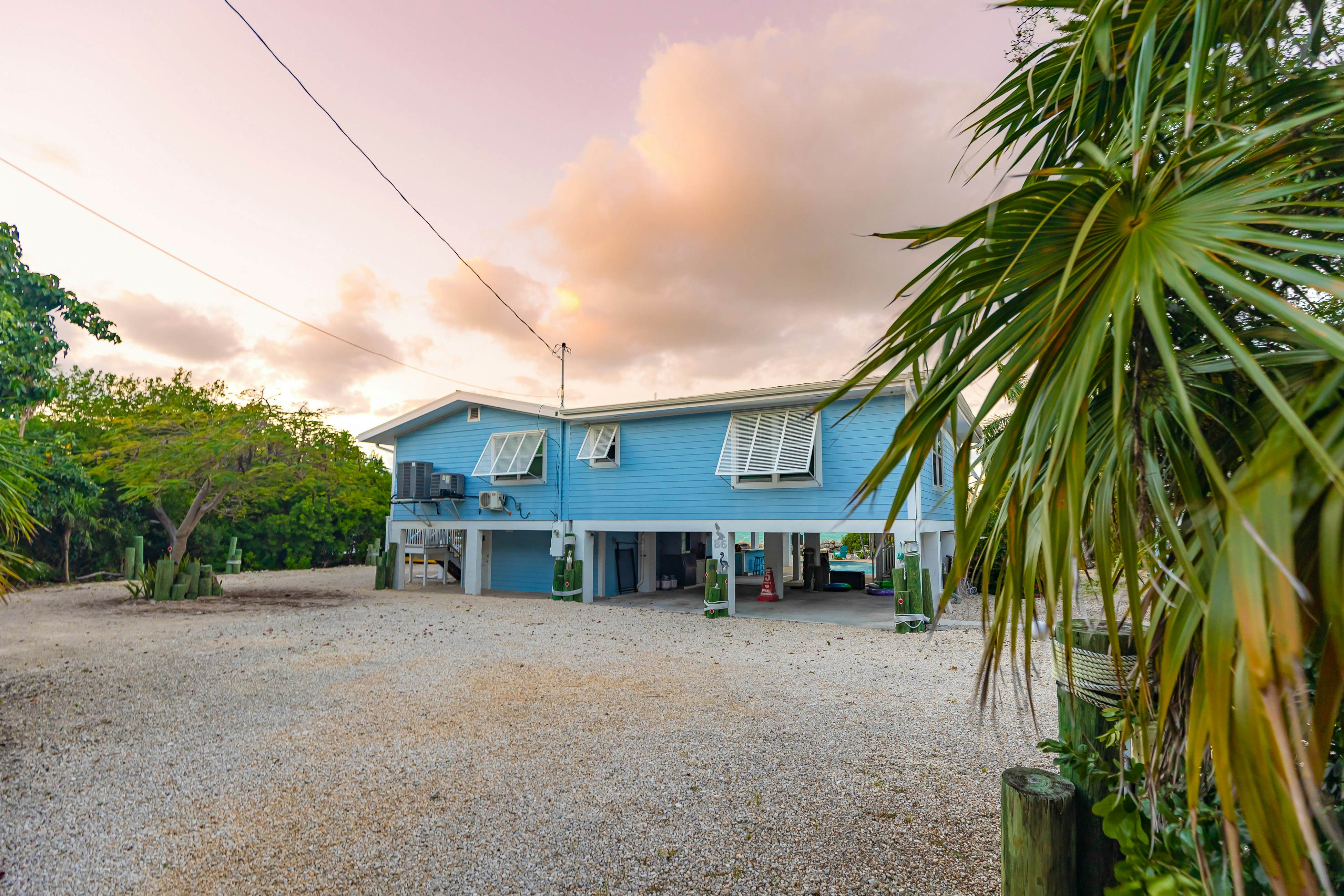 Bayfront Sunset Oasis