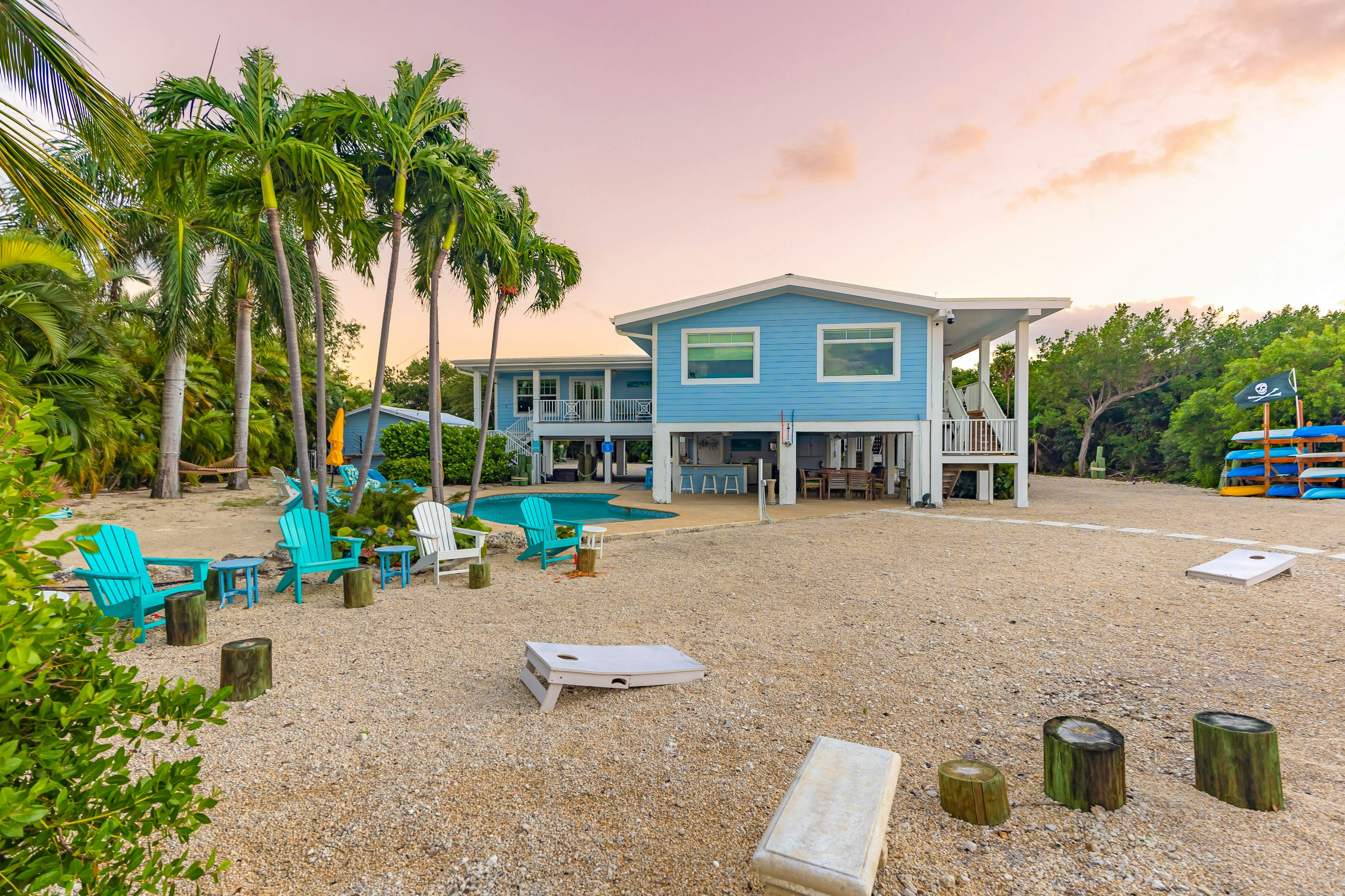 Bayfront Sunset Oasis