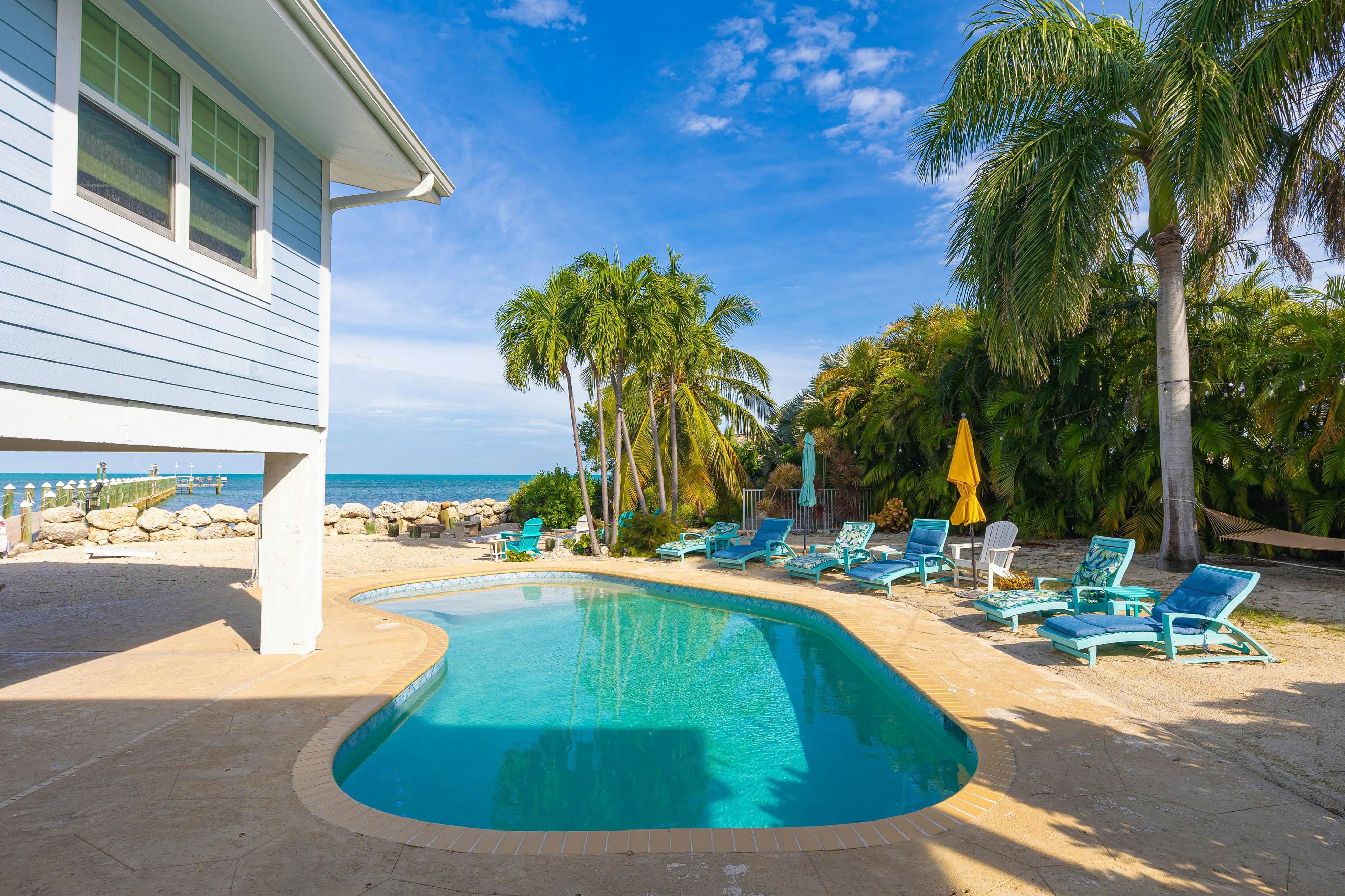 Bayfront Sunset Oasis