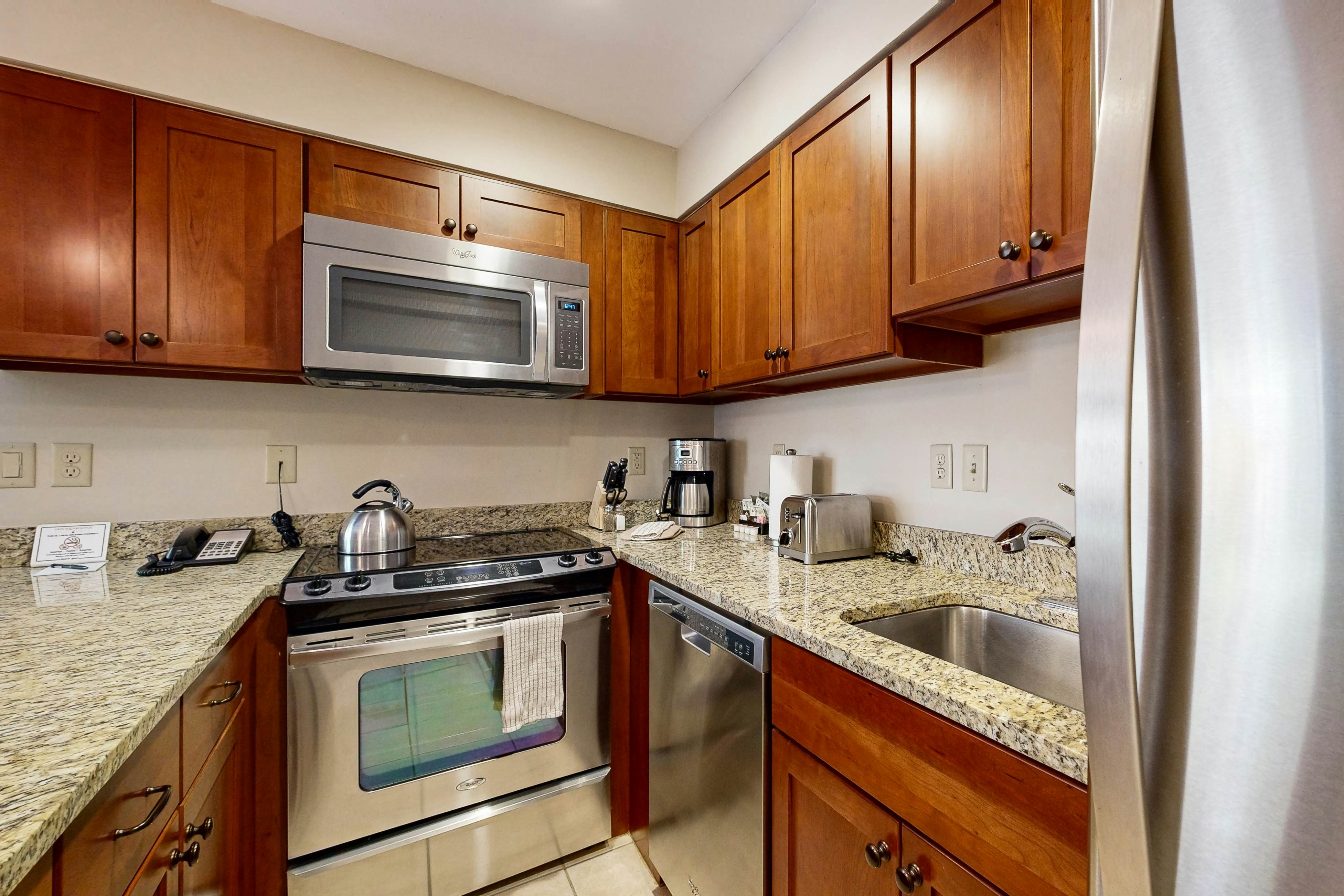 Lion Square Lodge South 470